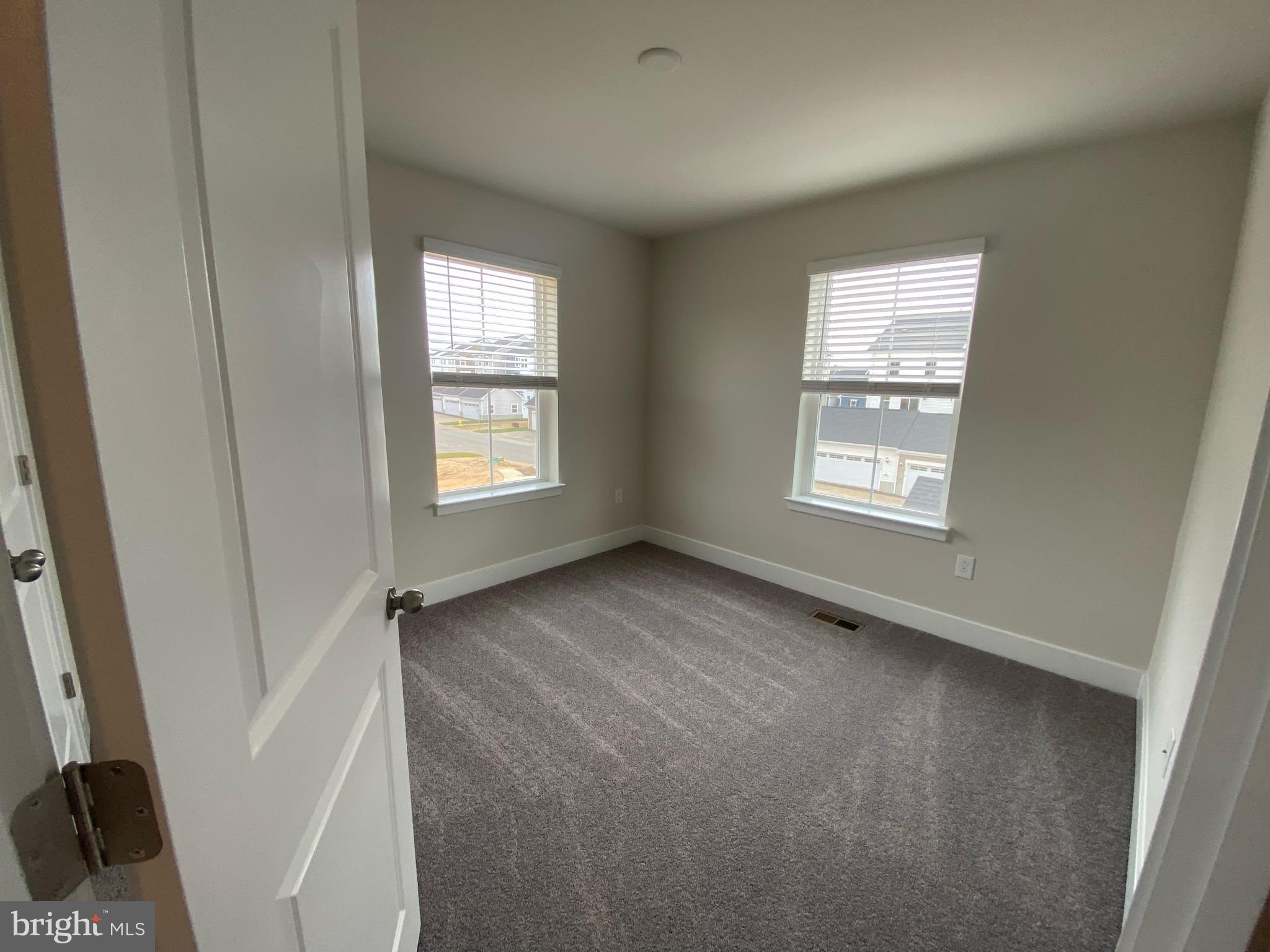 ST CHARLES - Residential