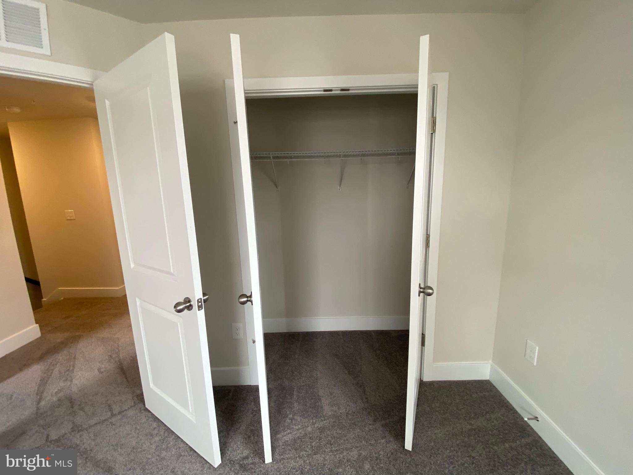 ST CHARLES - Residential