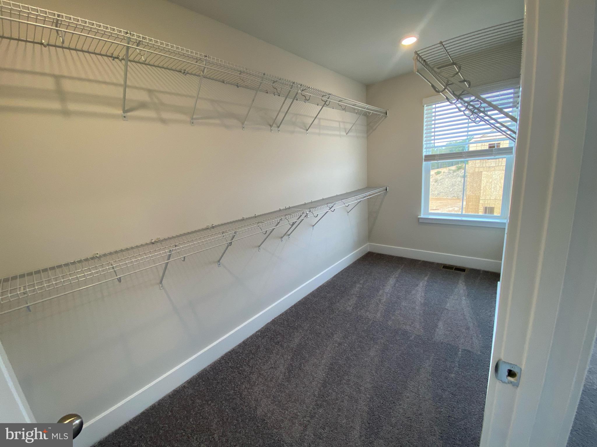 ST CHARLES - Residential