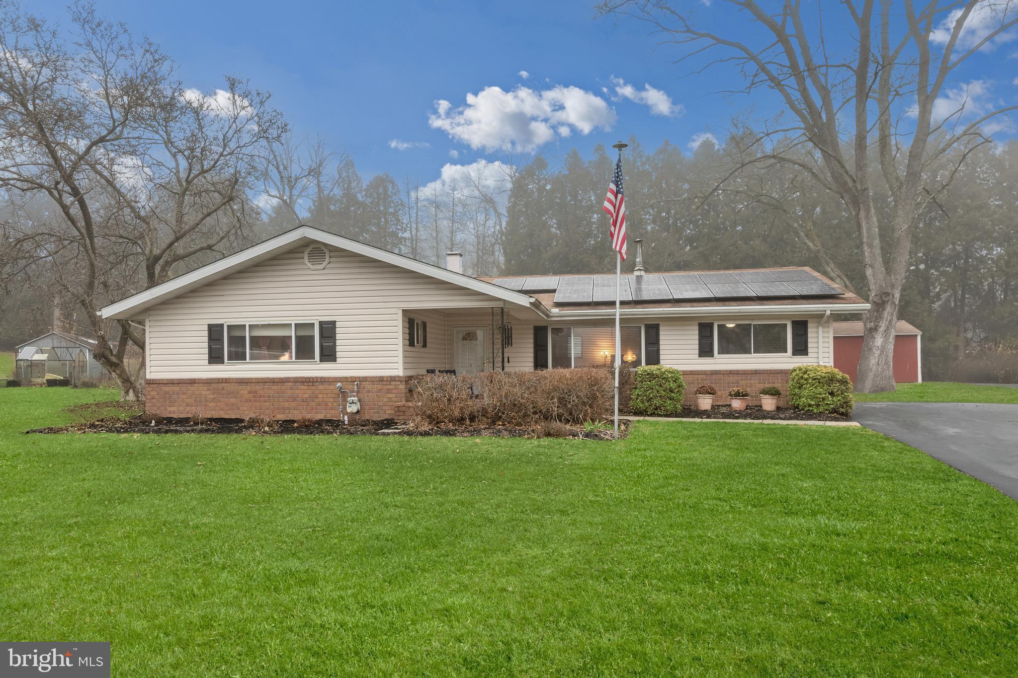 NOB HILL - Residential