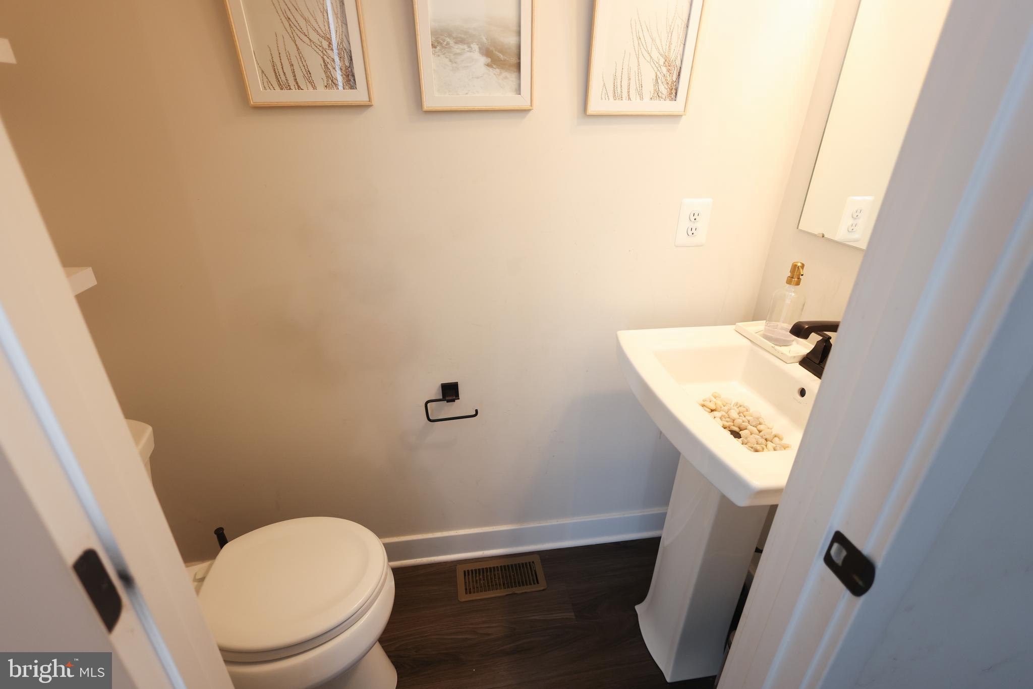 GREENLEIGH AT CROSSROADS - Residential