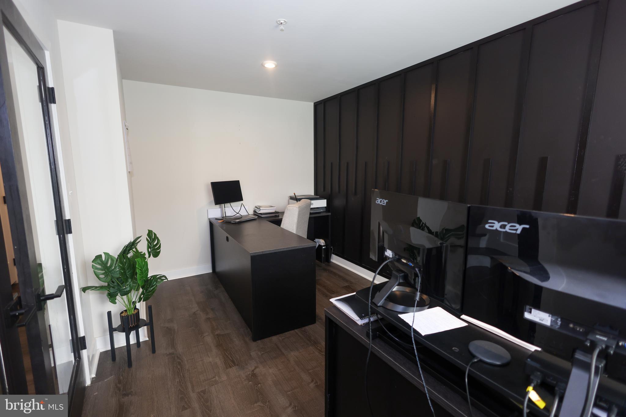 GREENLEIGH AT CROSSROADS - Residential