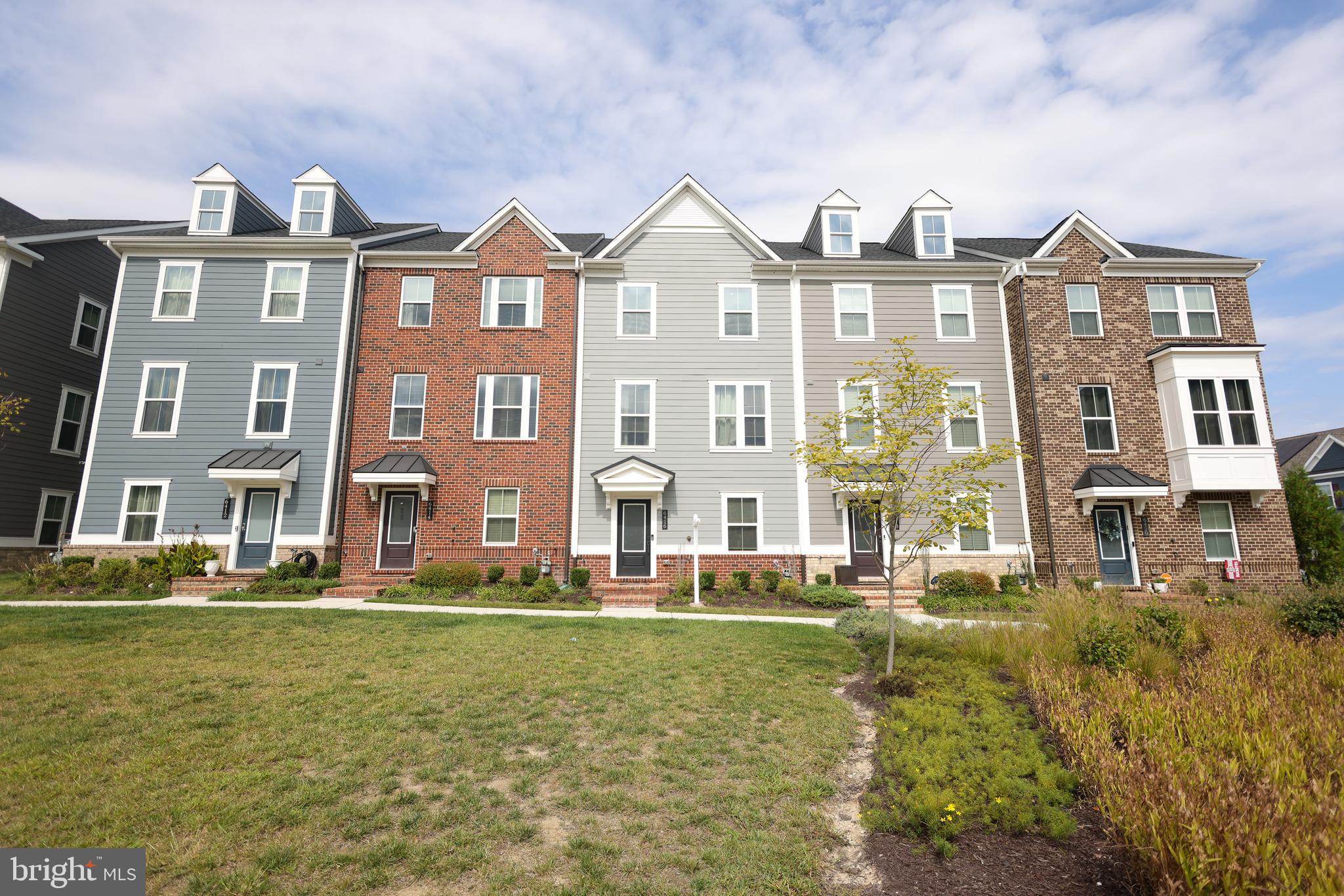 GREENLEIGH AT CROSSROADS - Residential