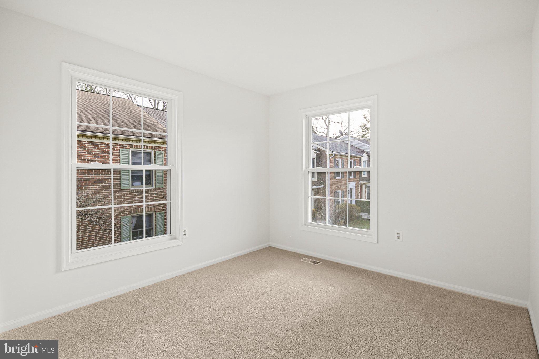 GREENCASTLE MANOR - Residential