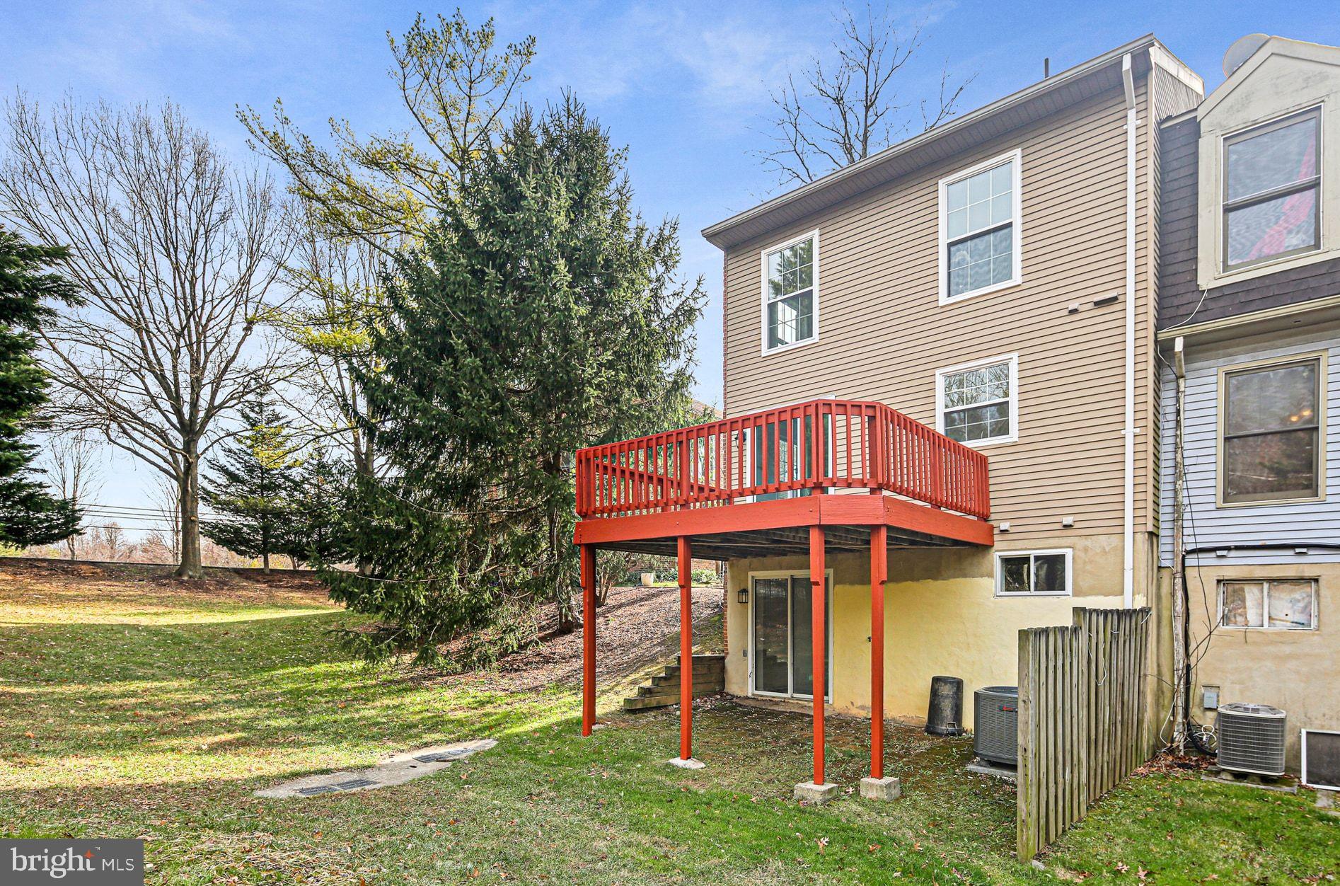 GREENCASTLE MANOR - Residential