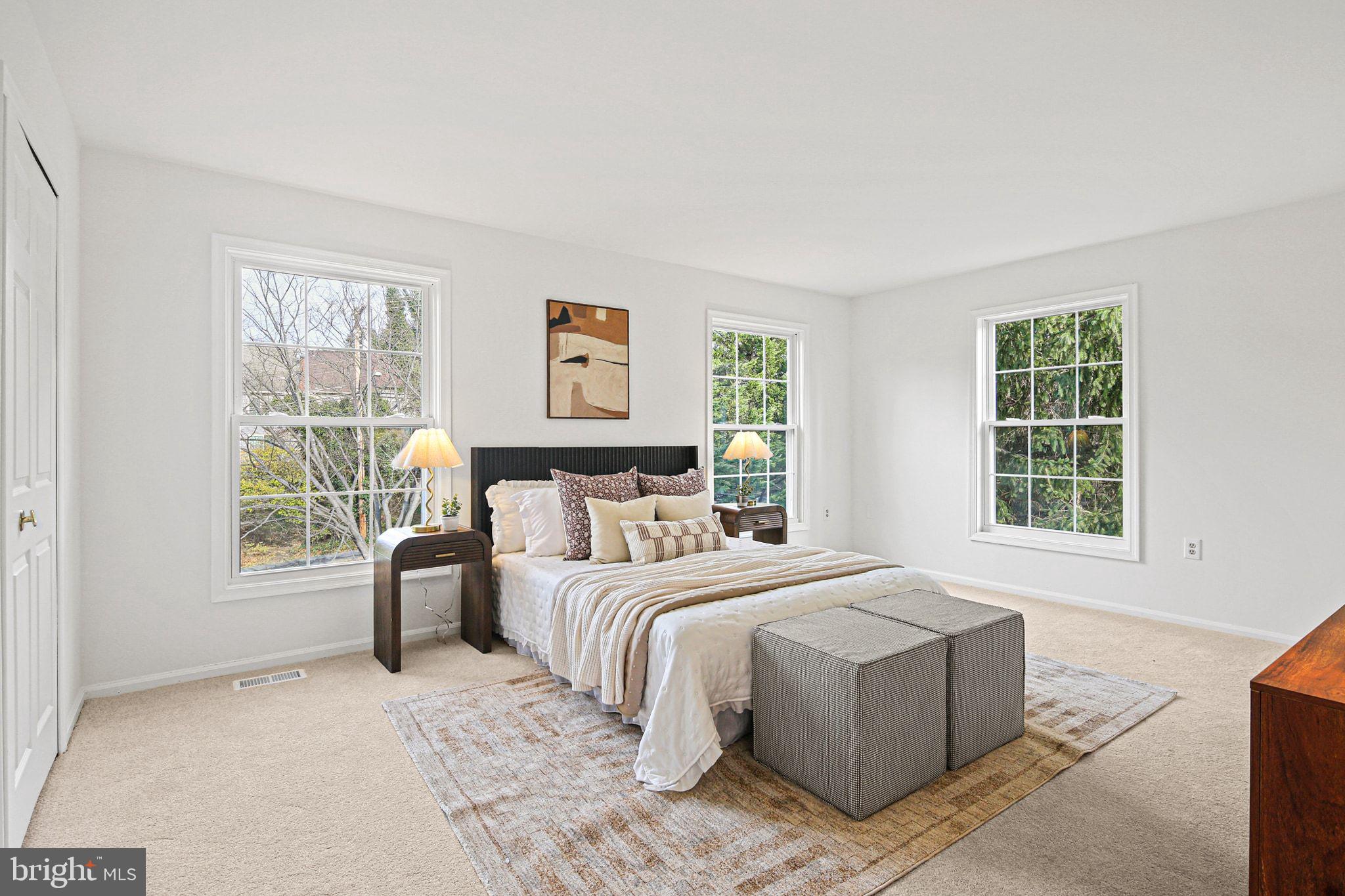 GREENCASTLE MANOR - Residential