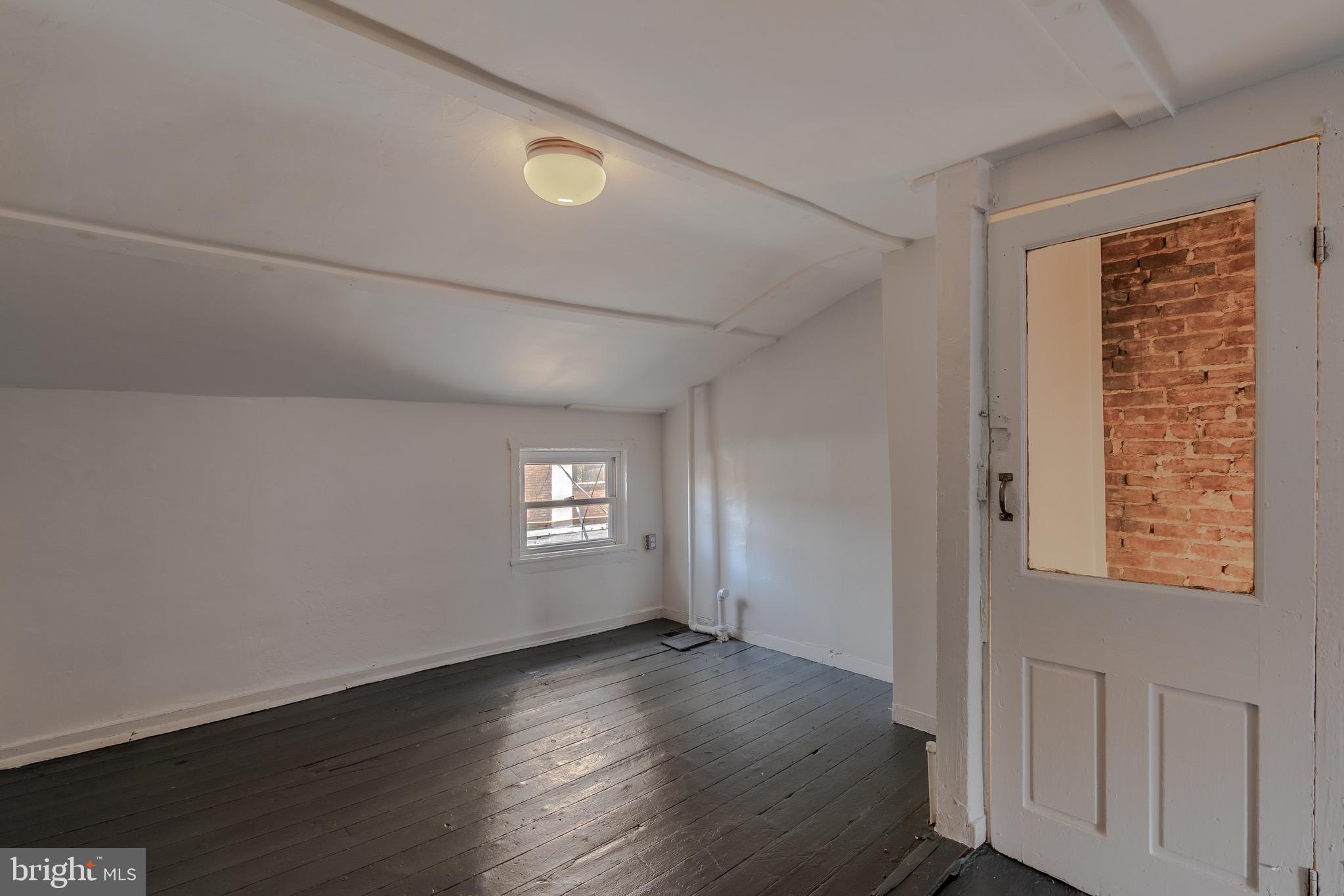 FELLS POINT HISTORIC DISTRICT - Residential Lease