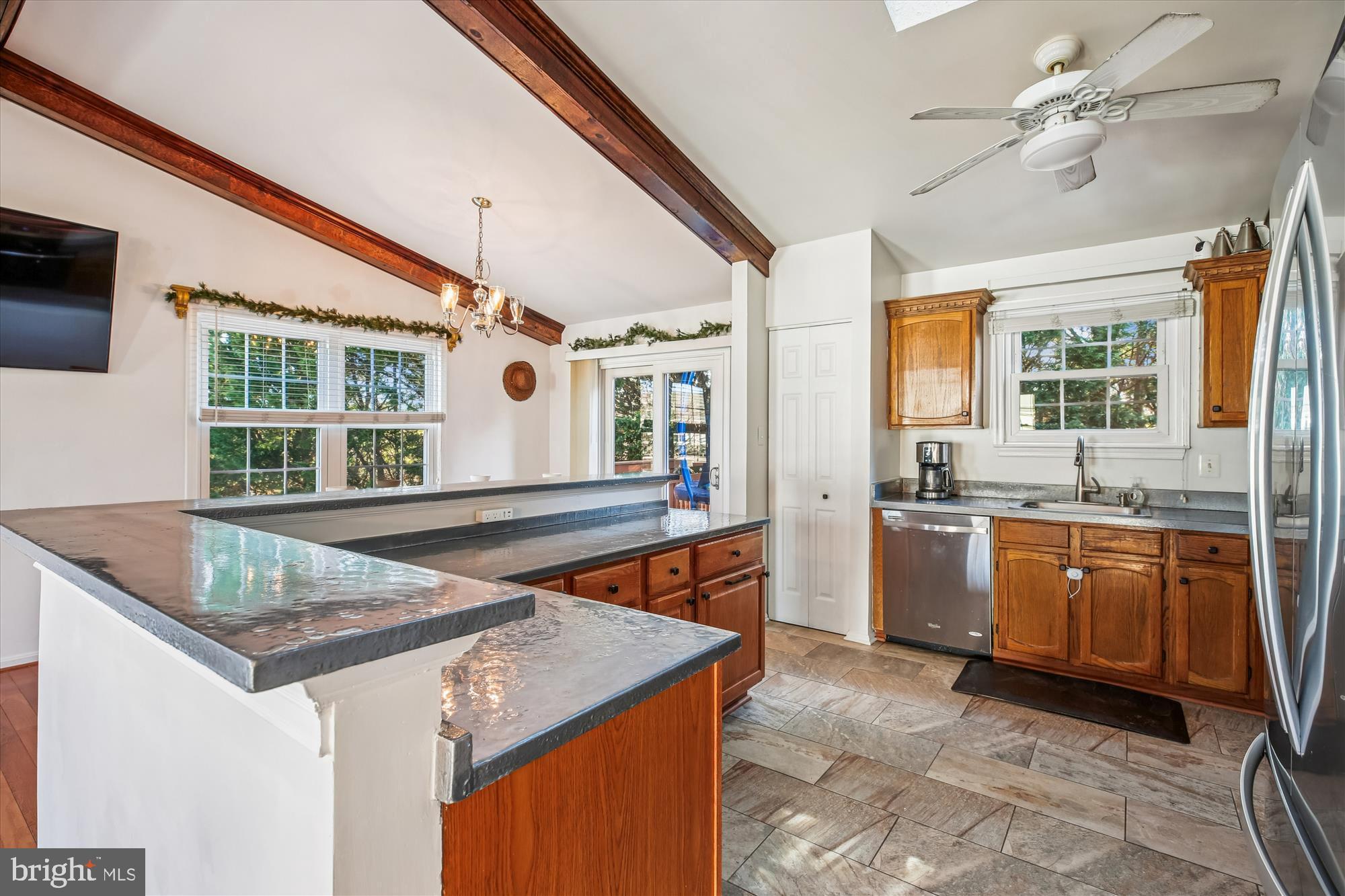 SWEEPSTAKES - Residential