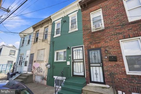 MLS: NJCD2124888