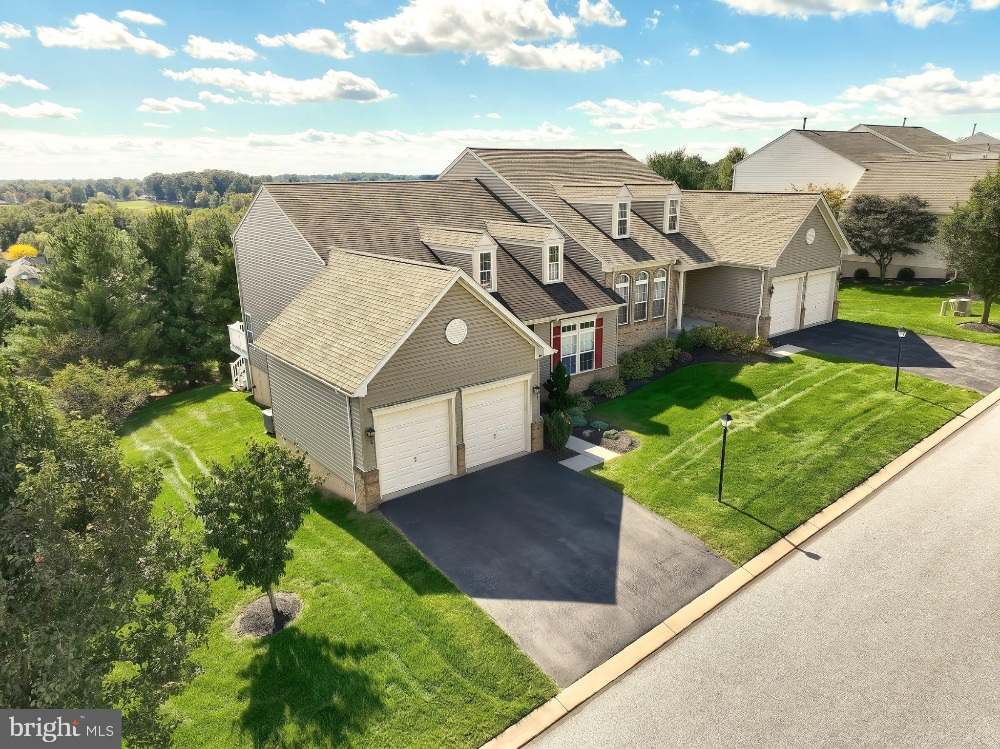 261 PROSPECT CIRCLE 7
