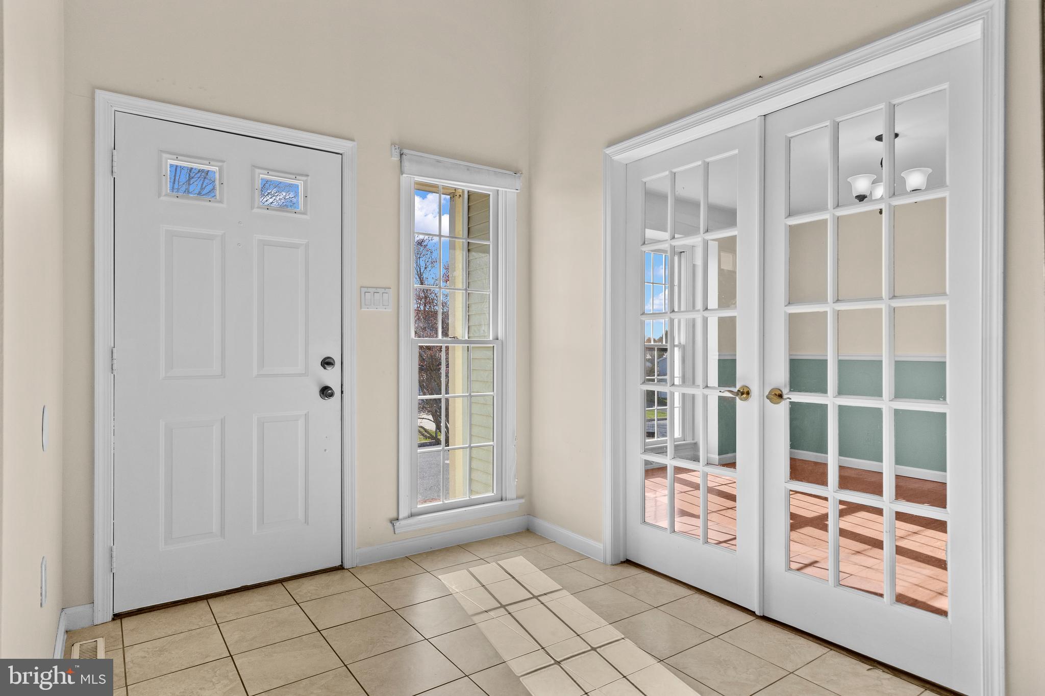 878 BUTTERMILK COURT