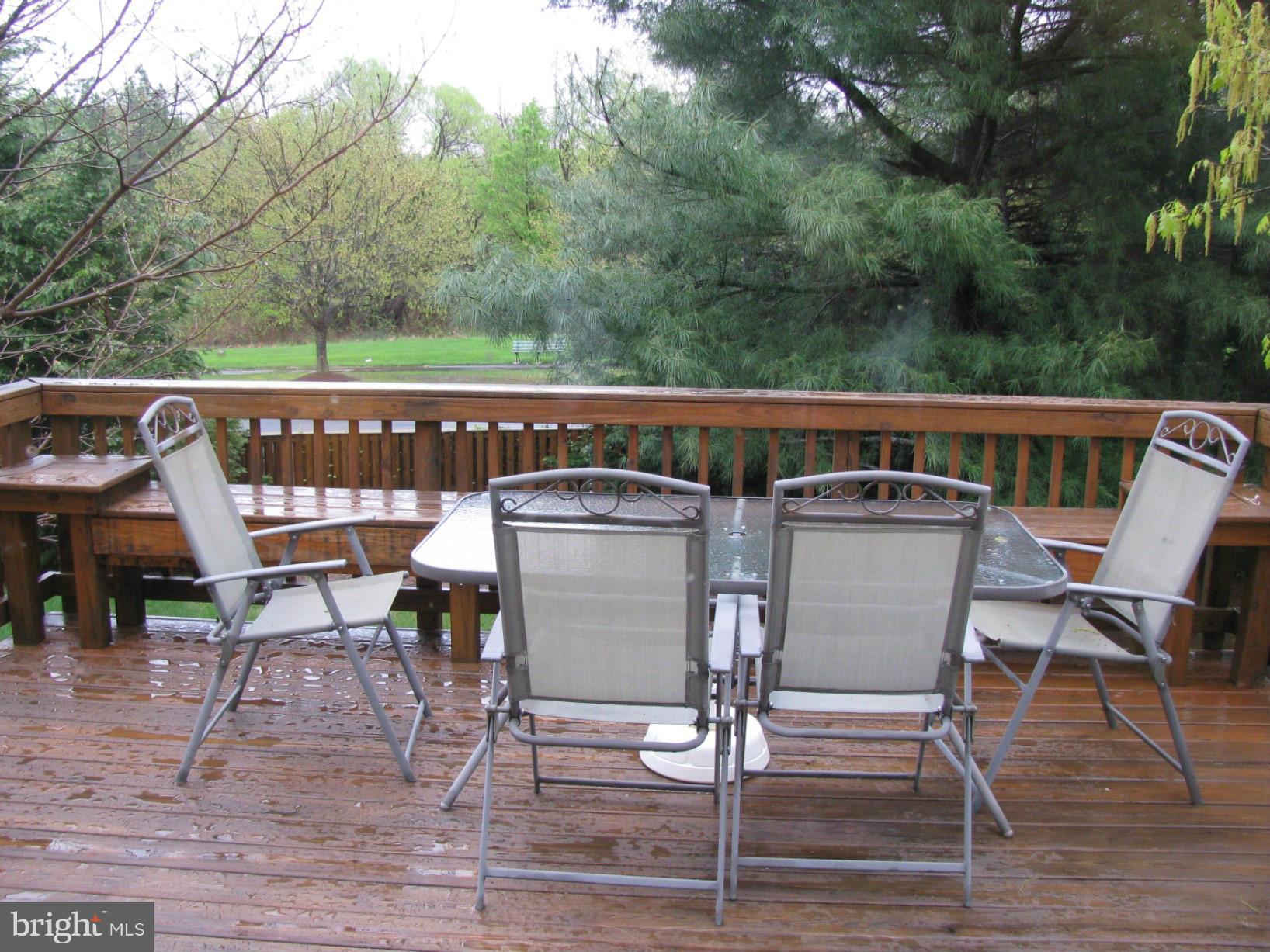 CHANTILLY FARM - Residential