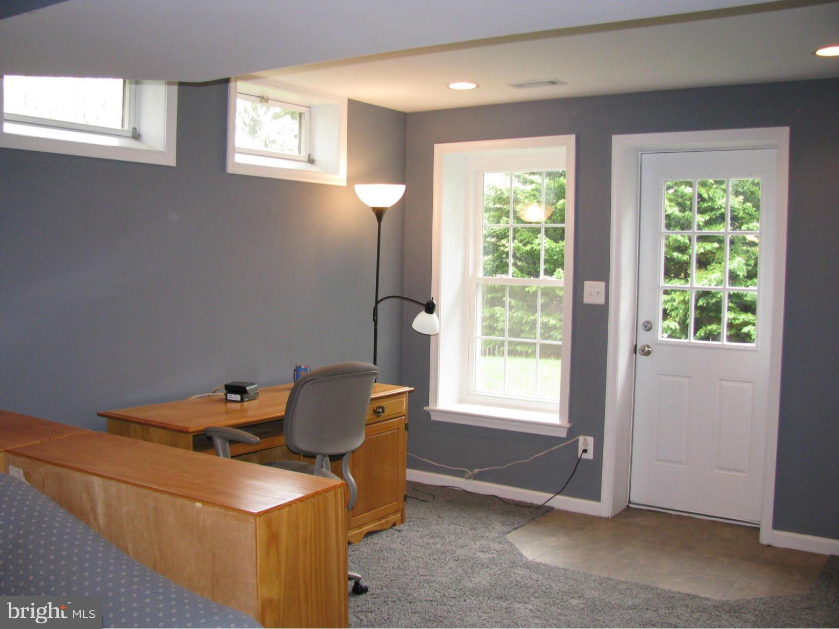 CHANTILLY FARM - Residential