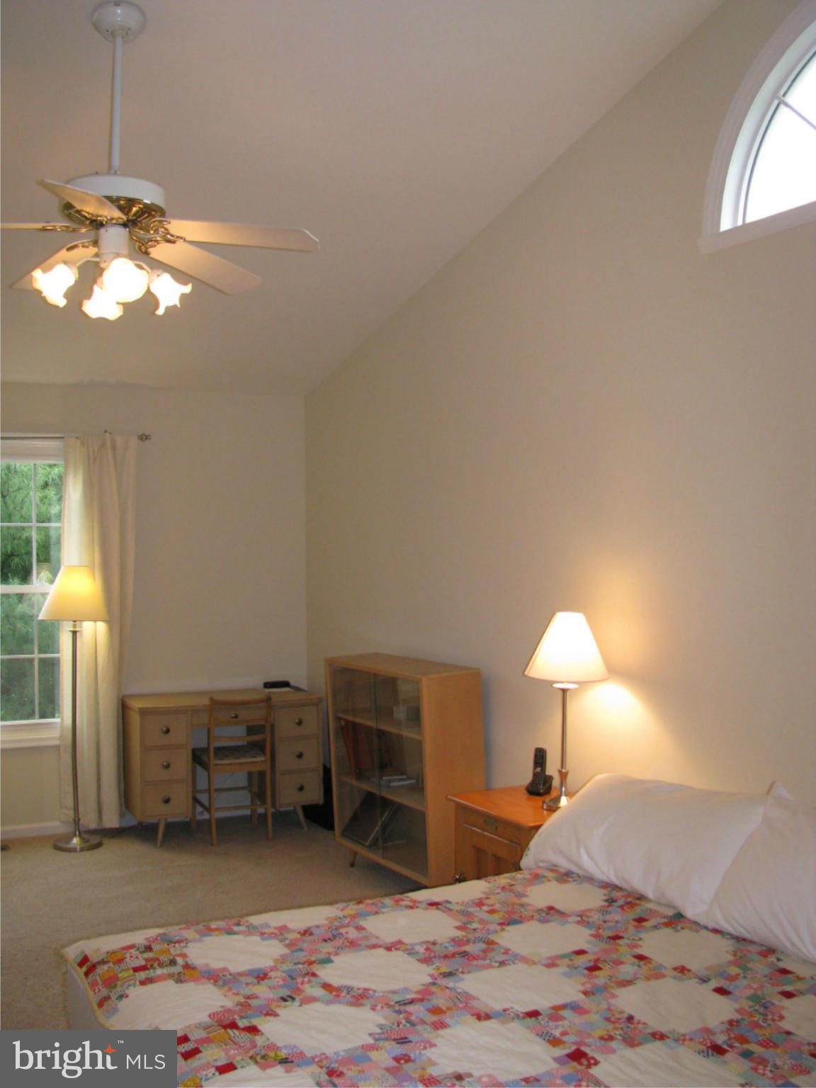 CHANTILLY FARM - Residential