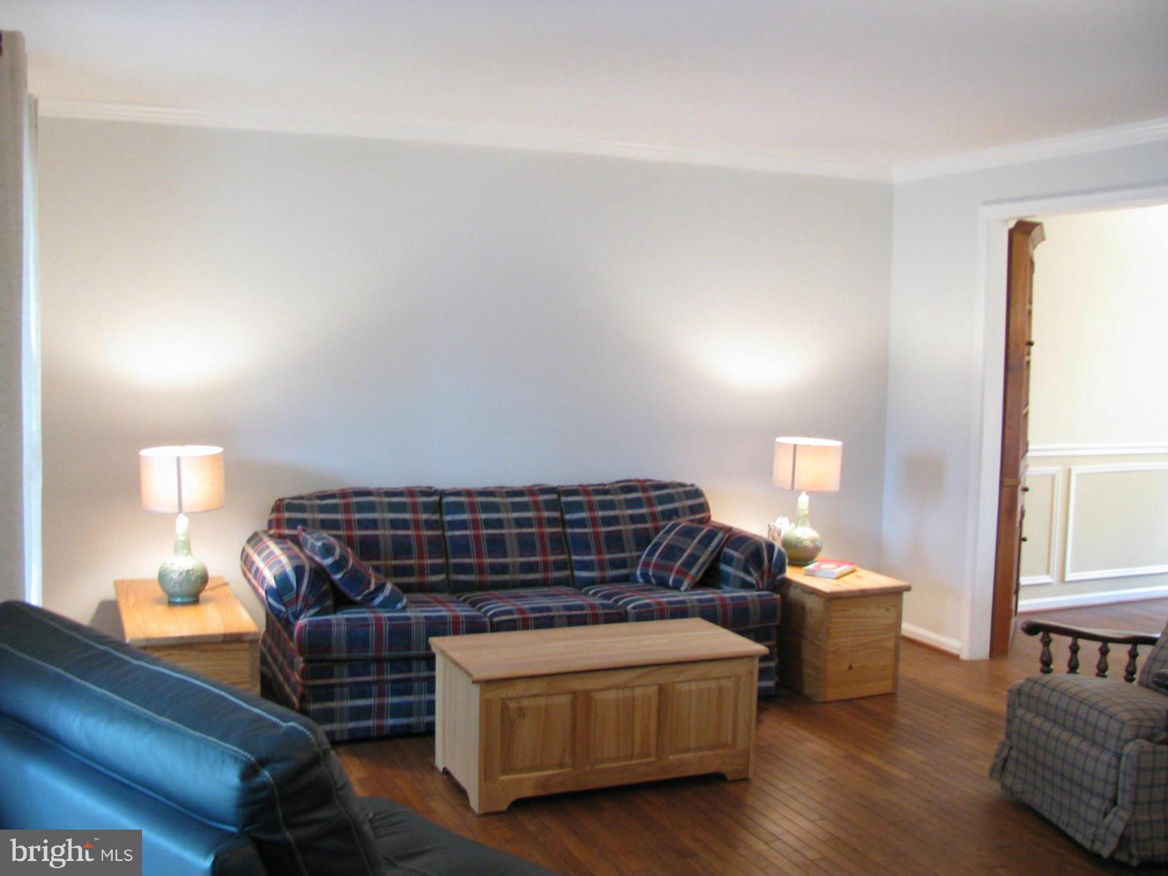 CHANTILLY FARM - Residential