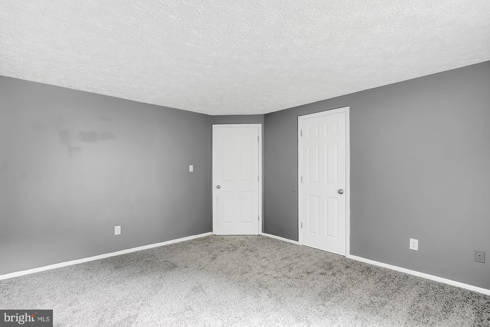 TRIMBLE FIELDS - Residential