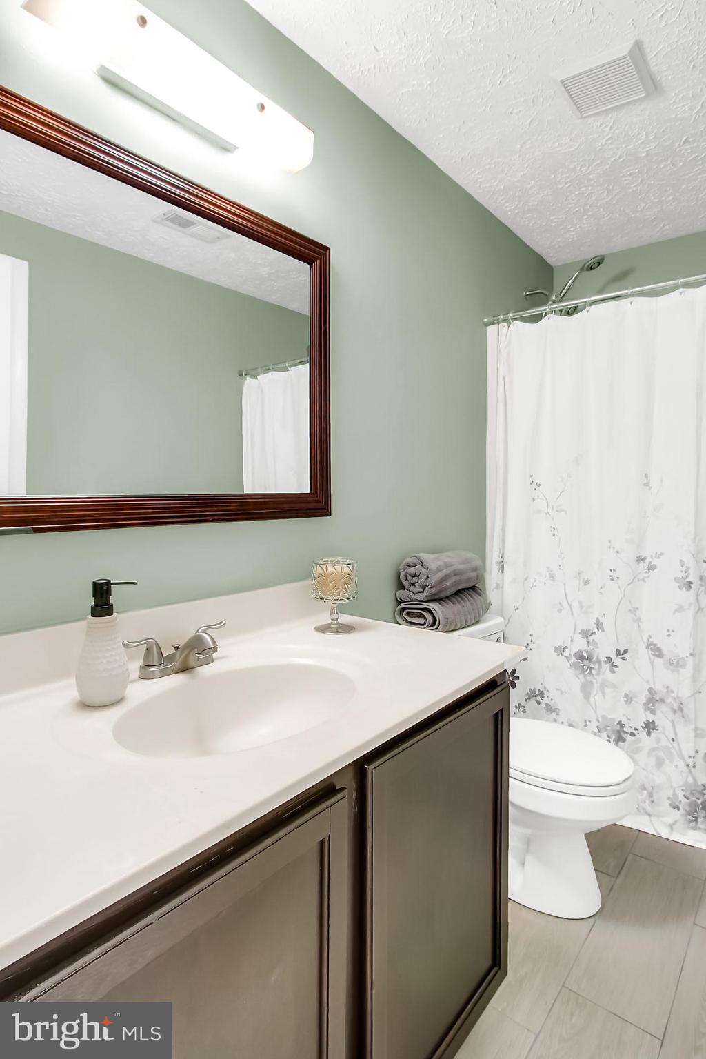 TRIMBLE FIELDS - Residential