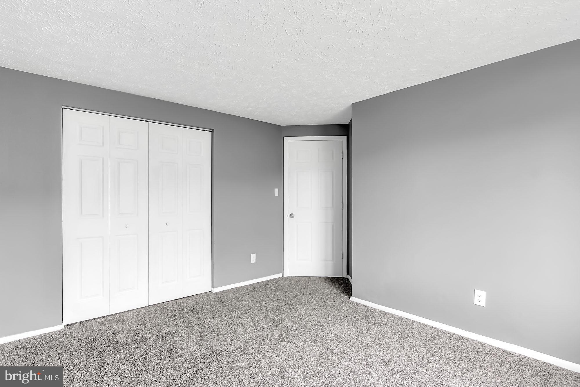 TRIMBLE FIELDS - Residential