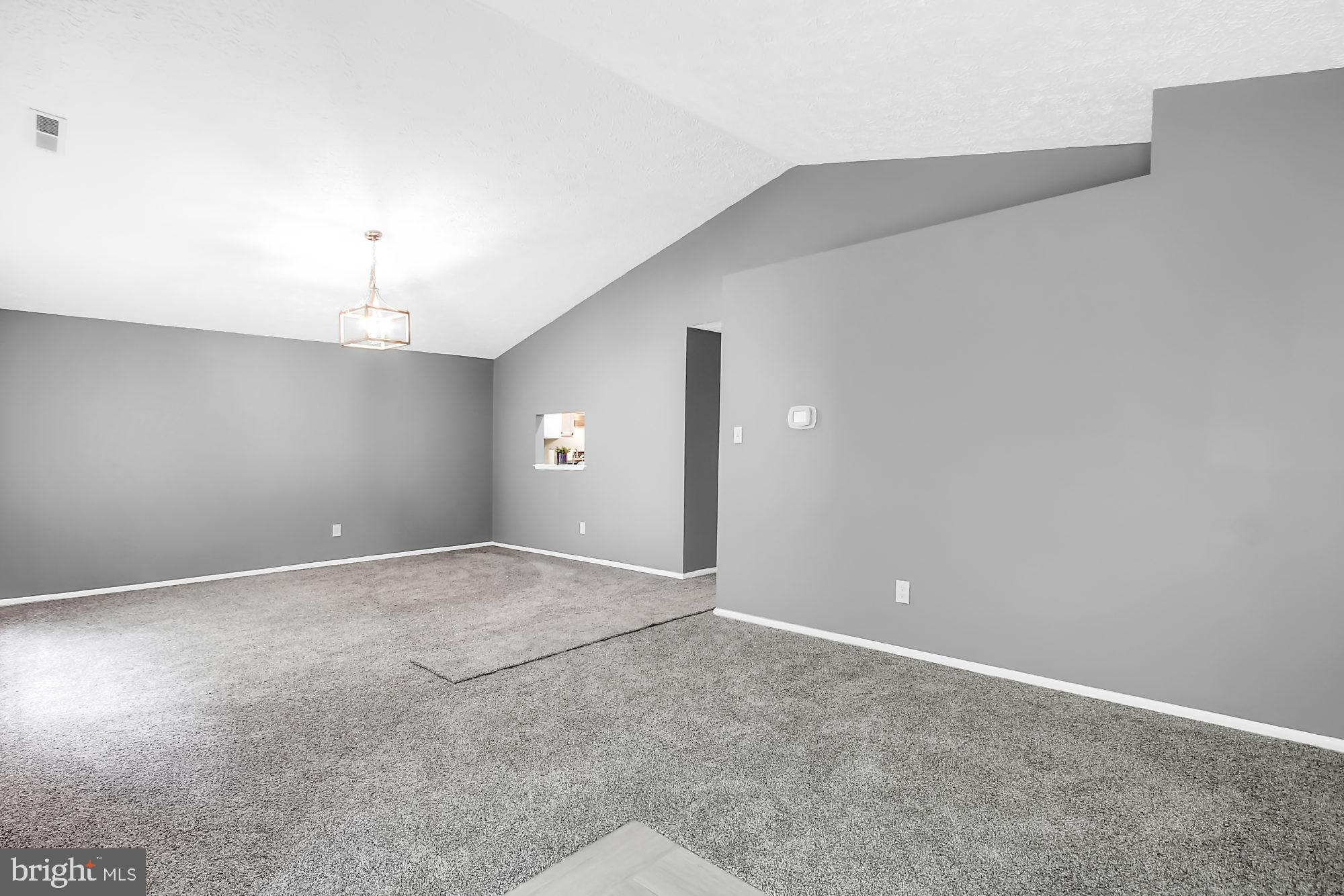 TRIMBLE FIELDS - Residential