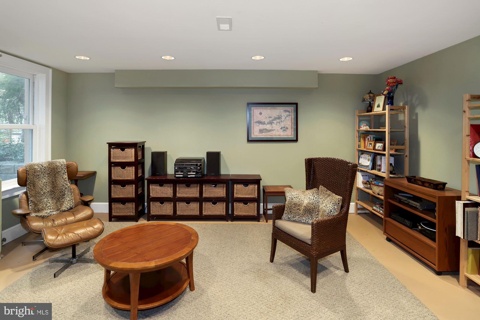 TAKOMA PARK - Residential Lease