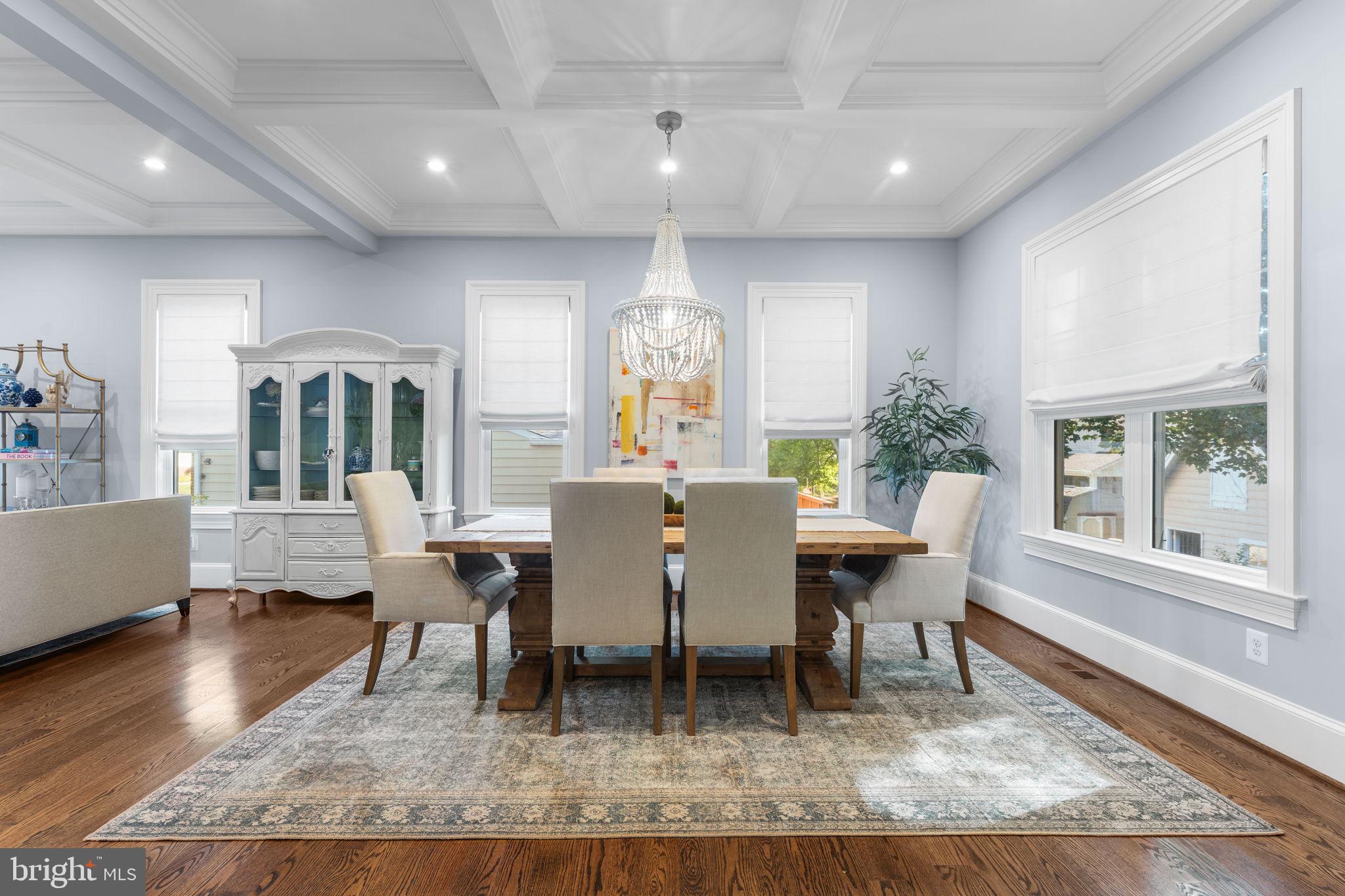 VIENNA WOODS - Residential