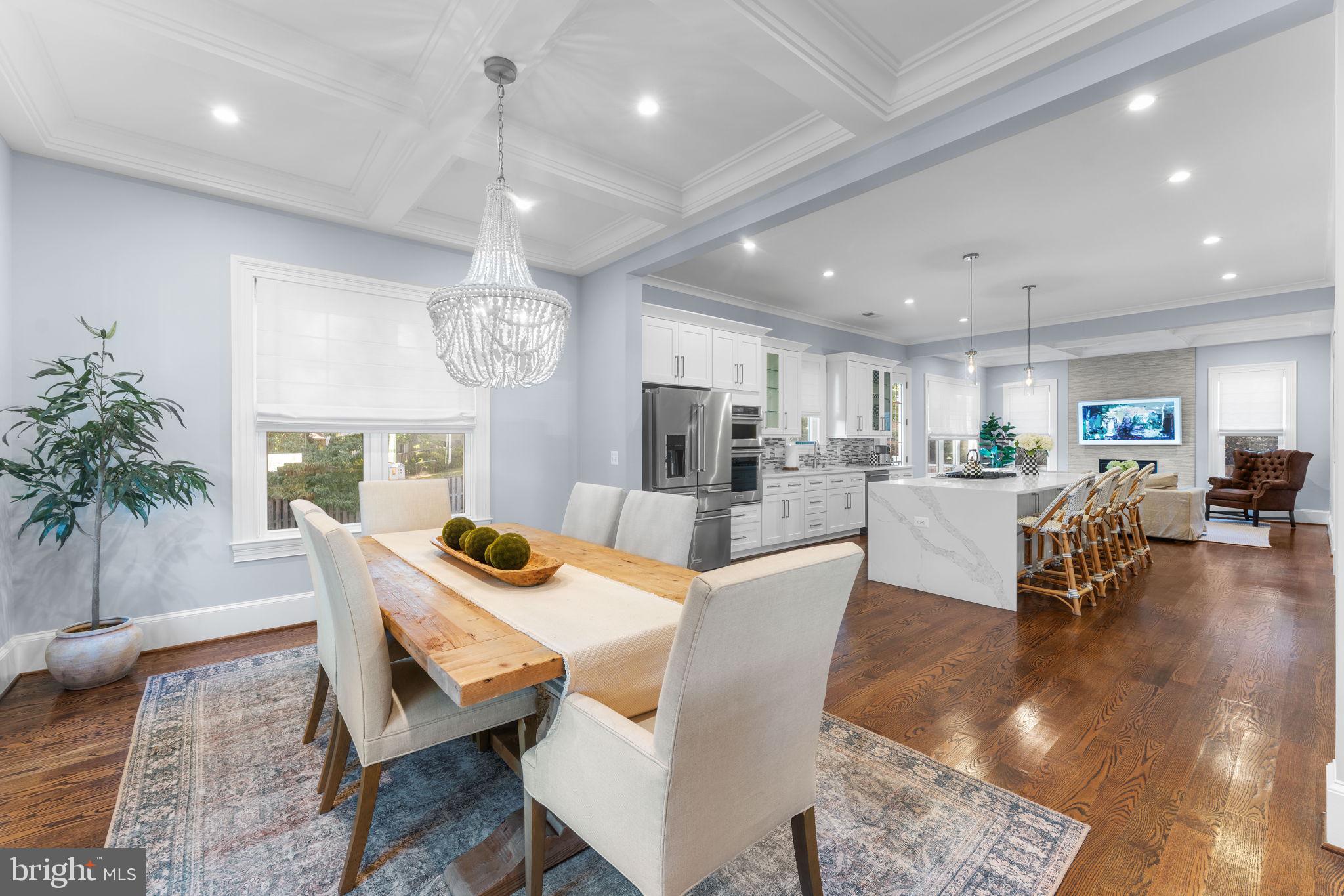 VIENNA WOODS - Residential