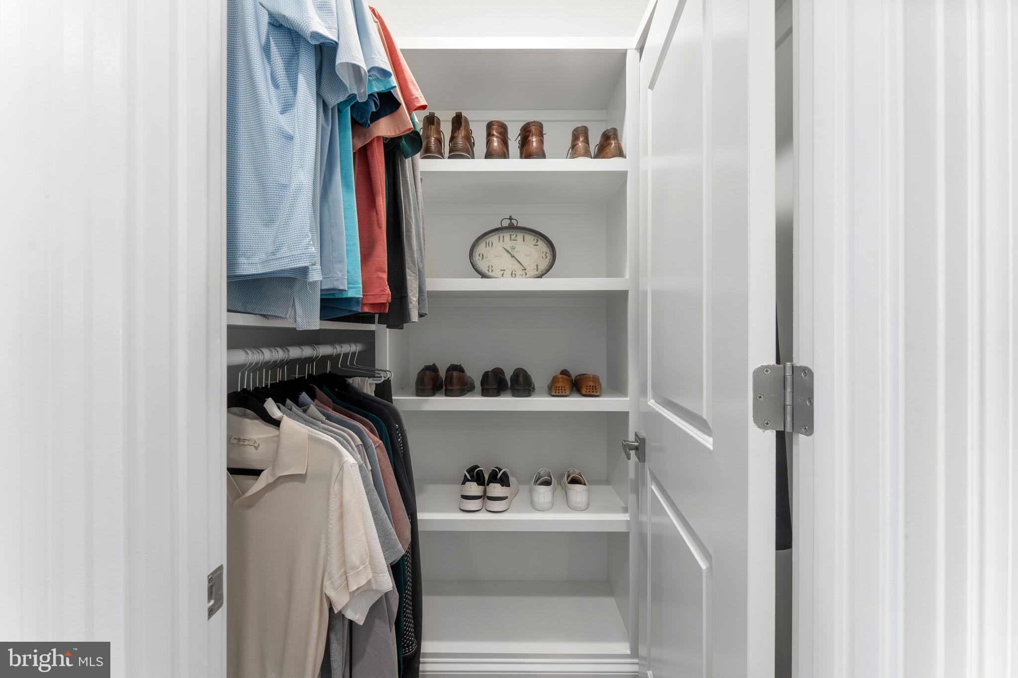 VIENNA WOODS - Residential