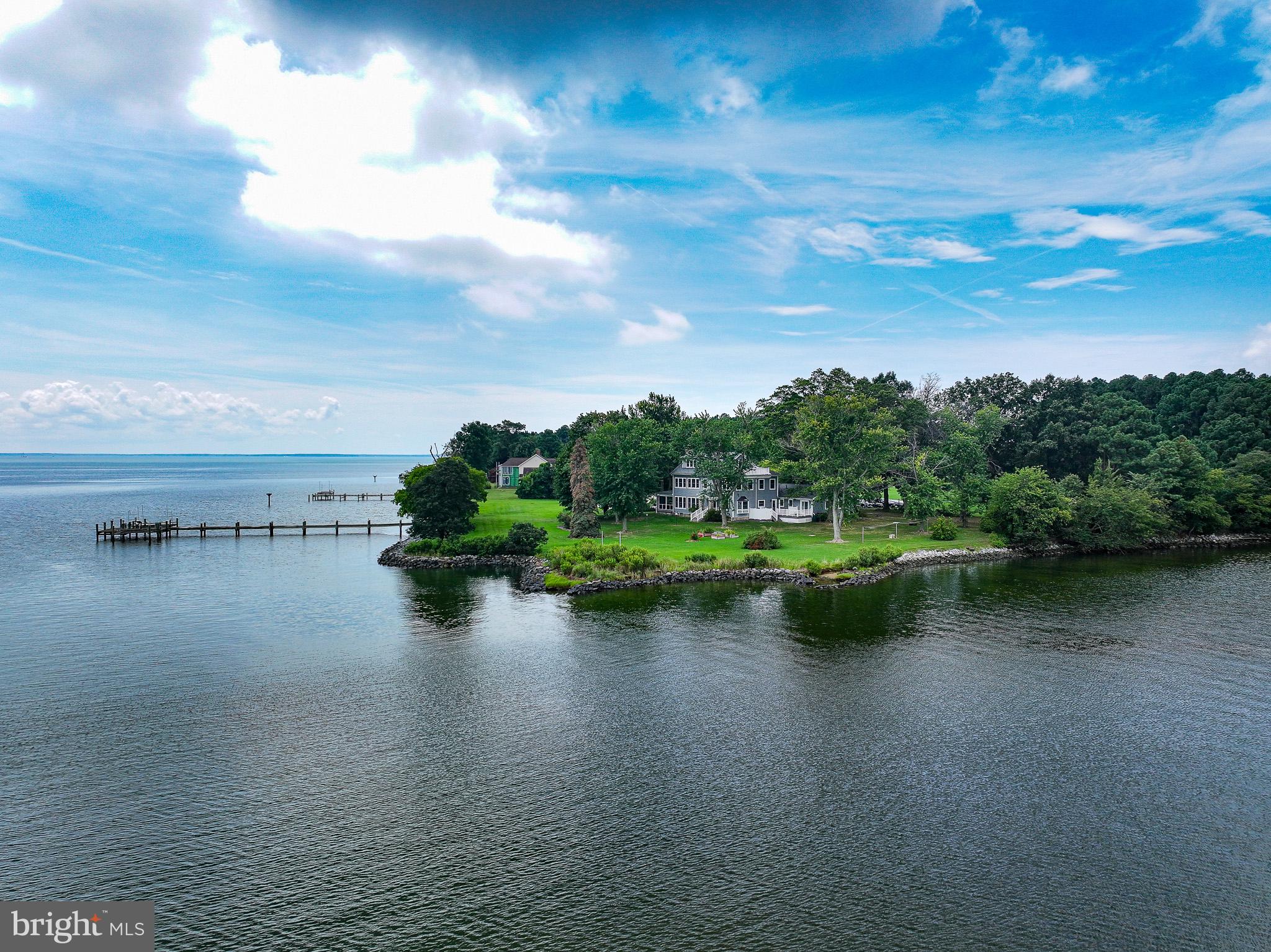 ELSTON SHORES - Residential