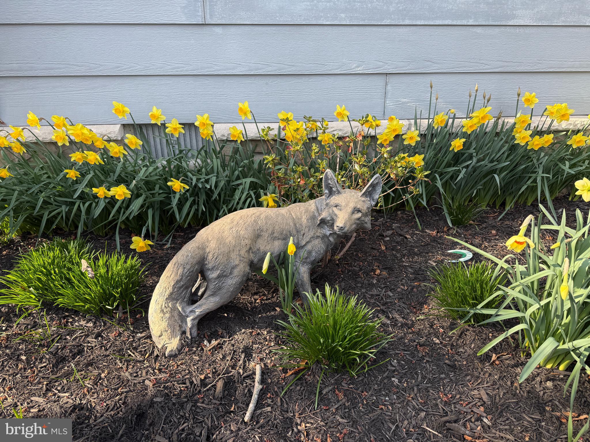 ELSTON SHORES - Residential