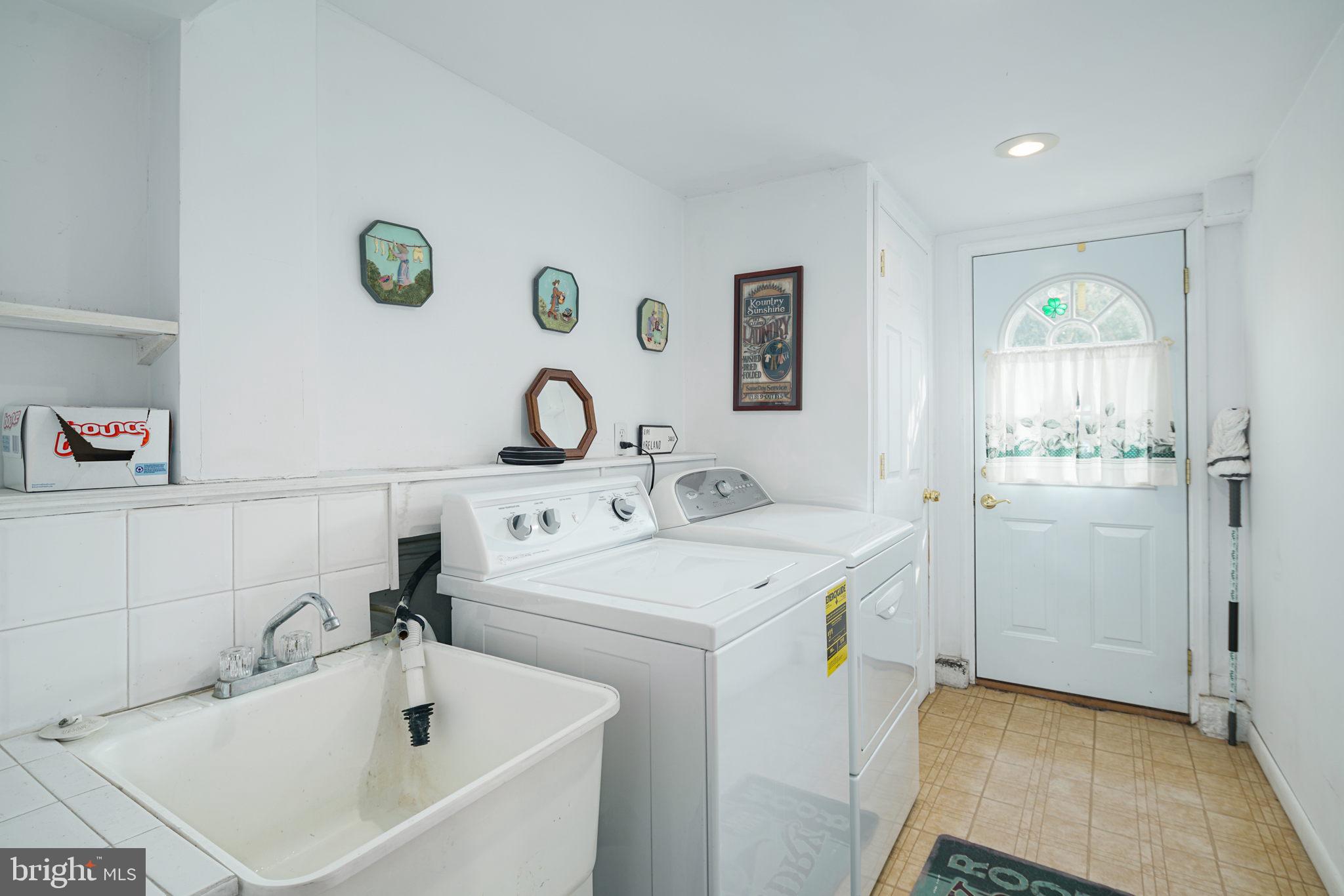 ROSEWOOD PARK - Residential