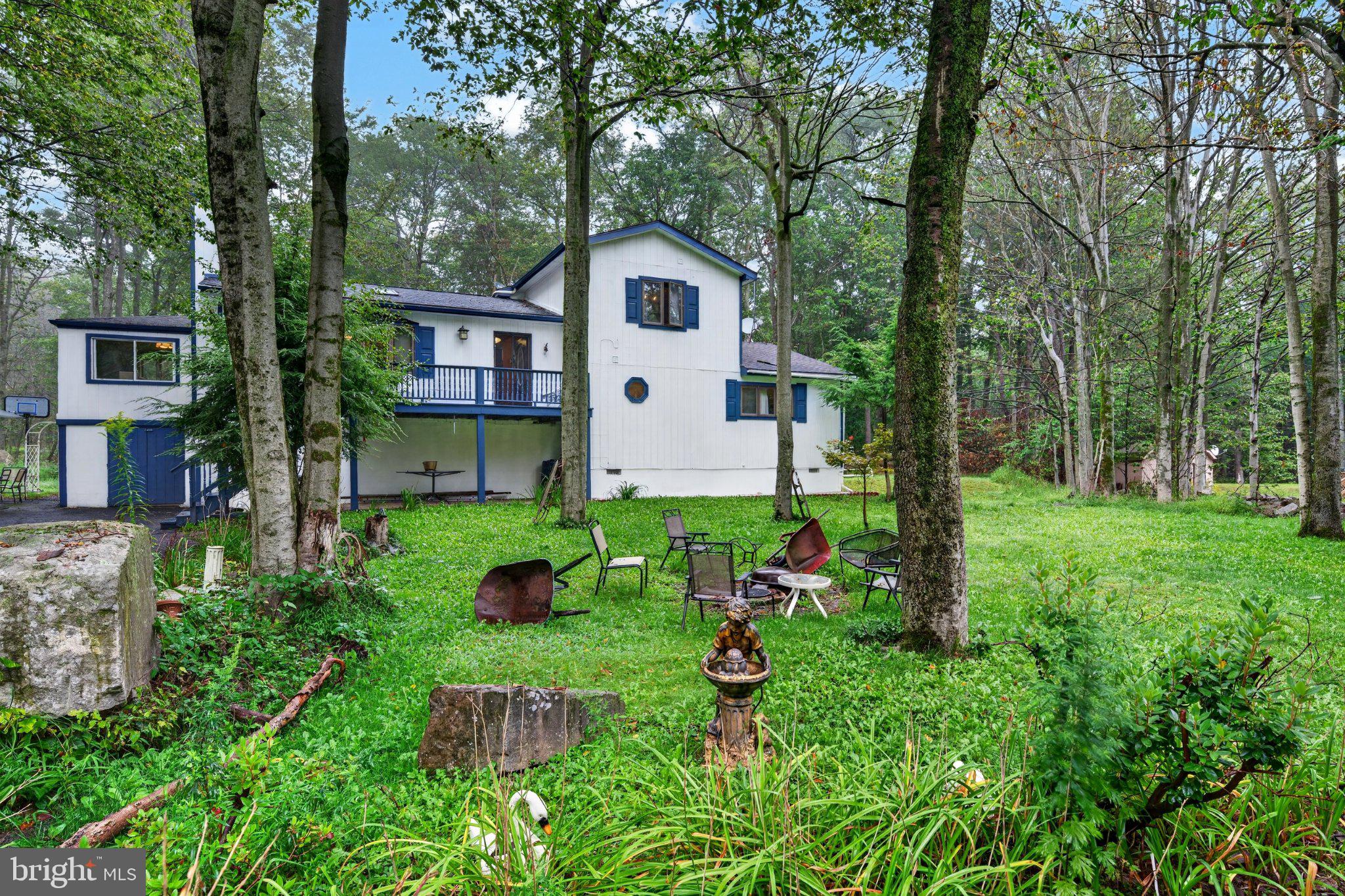 5112 NAVAJO PLACE