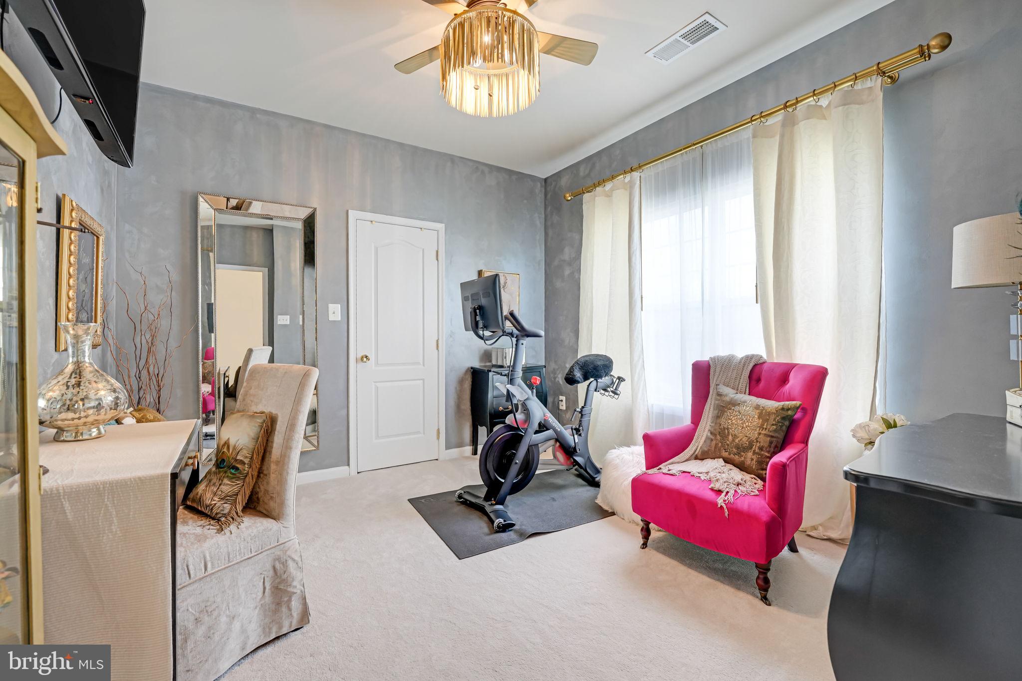 STAFFORD LAKES VILLAGE - Residential