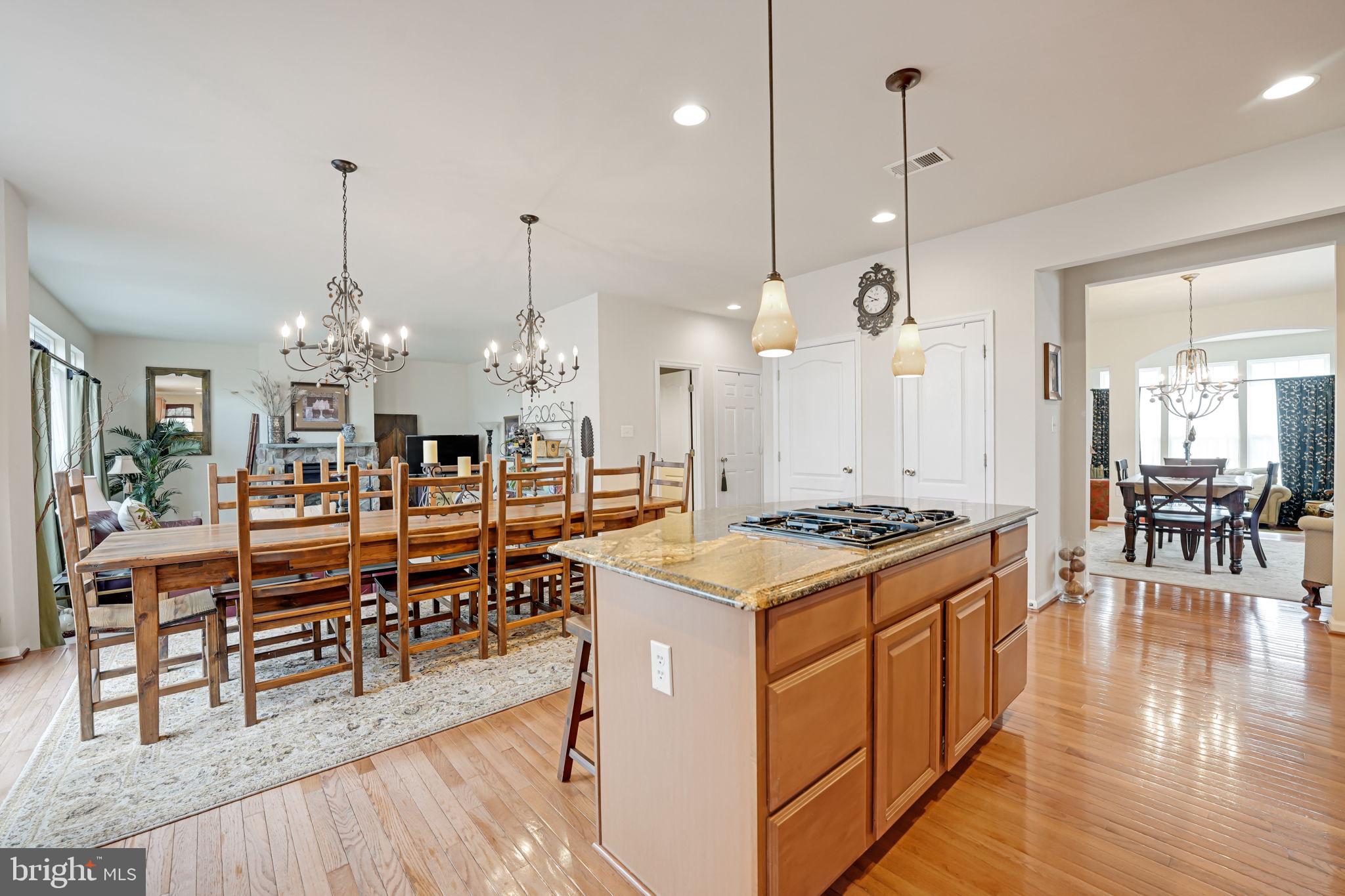 STAFFORD LAKES VILLAGE - Residential