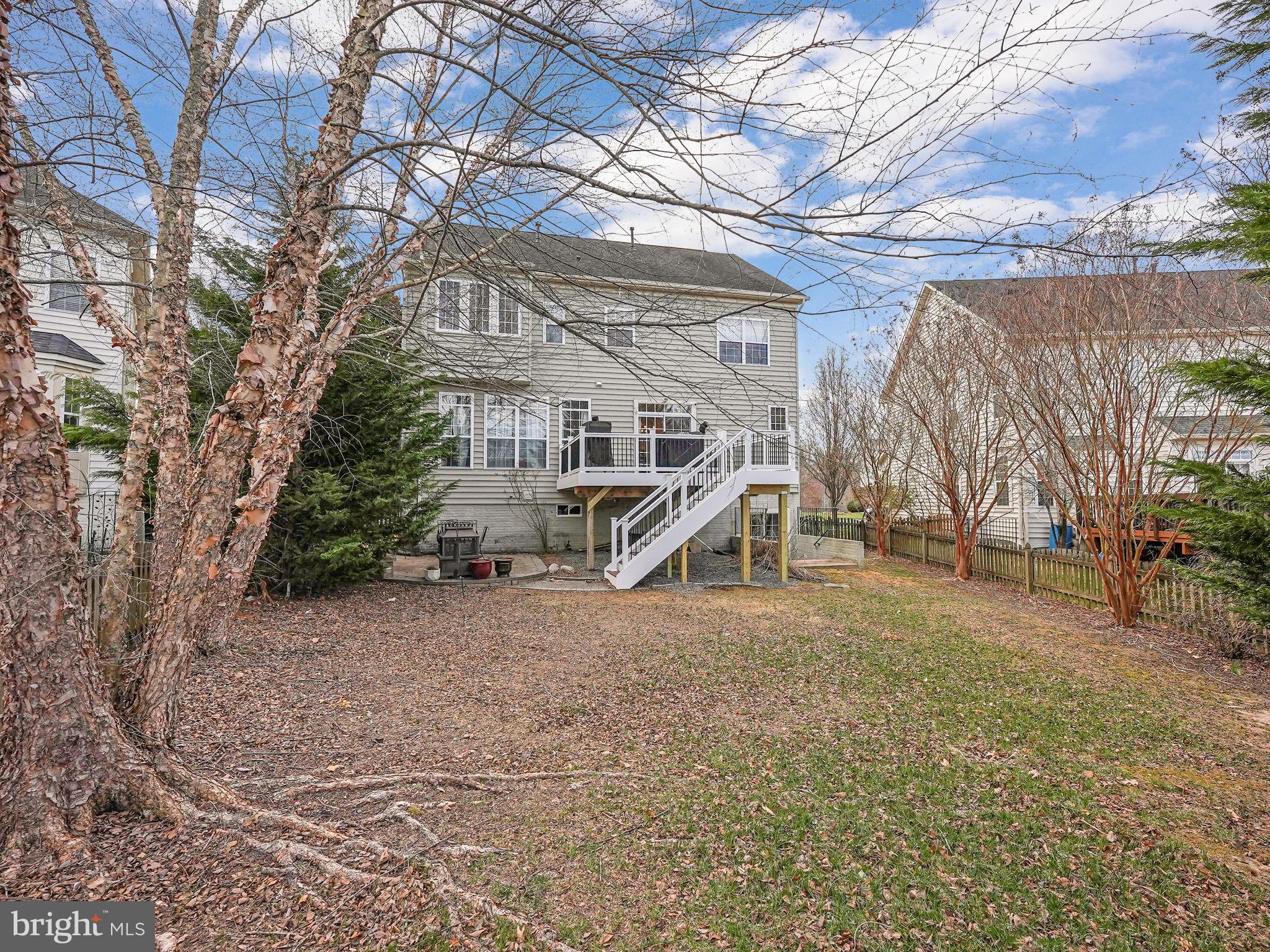 STAFFORD LAKES VILLAGE - Residential