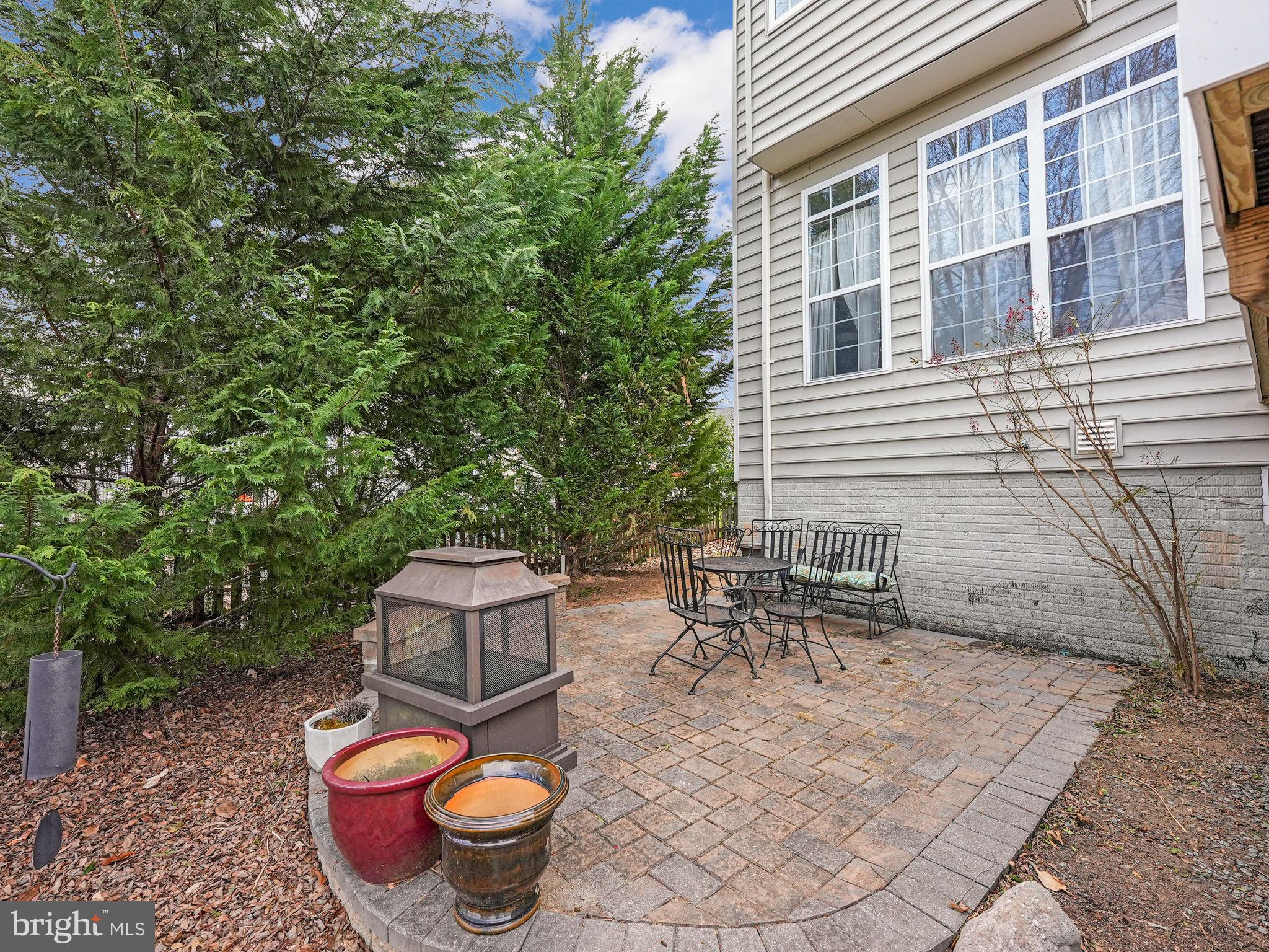 STAFFORD LAKES VILLAGE - Residential