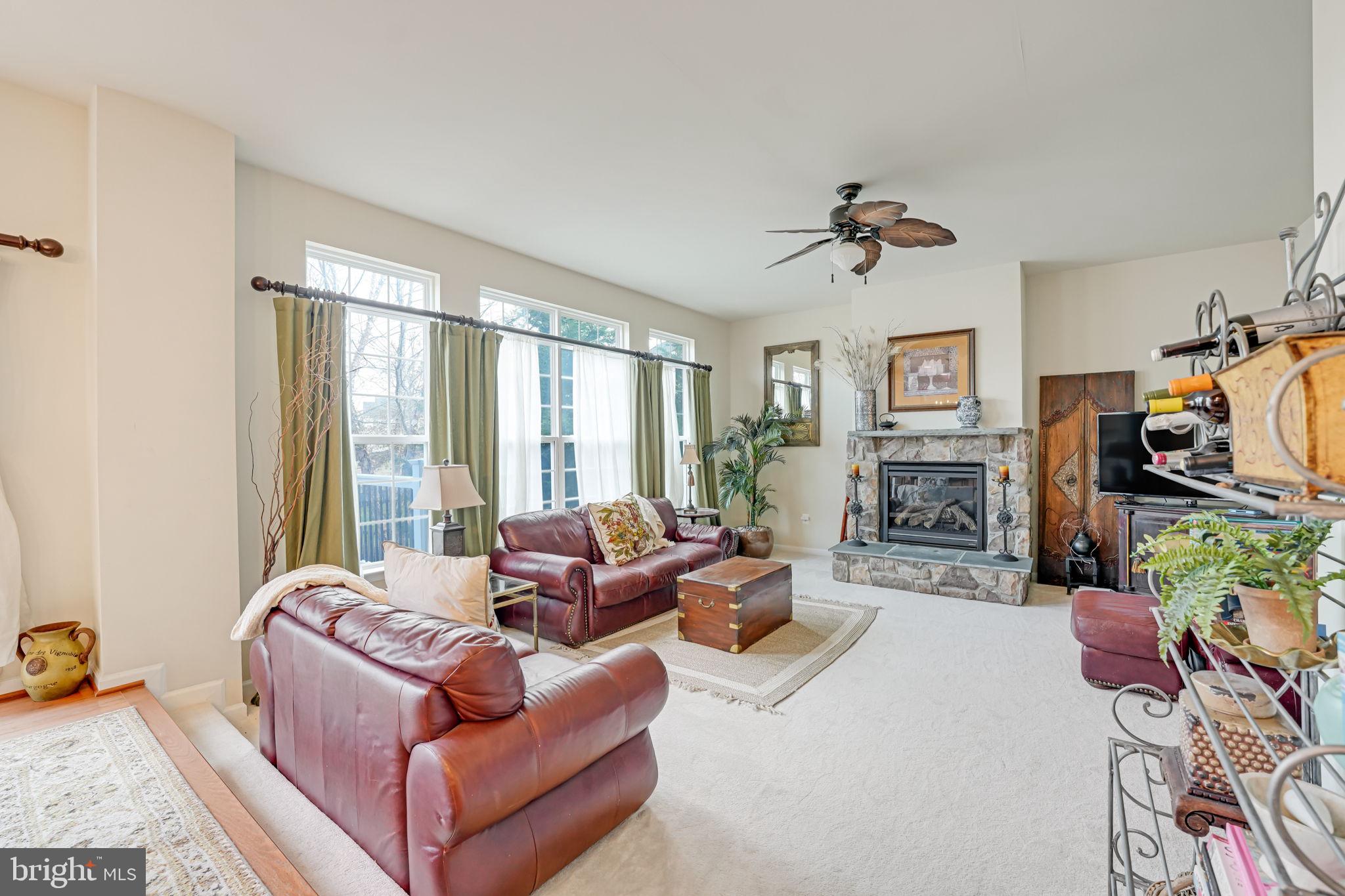 STAFFORD LAKES VILLAGE - Residential