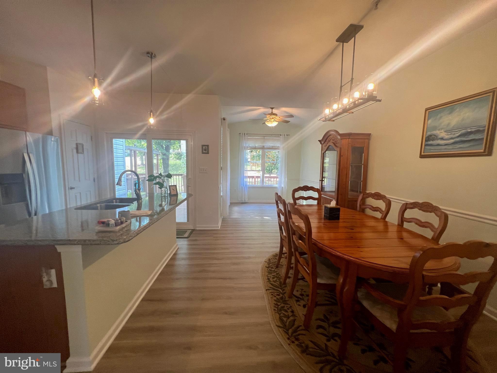 KINGSVIEW VILLAGE - Residential Lease