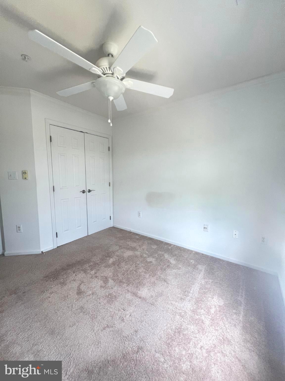 KINGSVIEW VILLAGE - Residential Lease