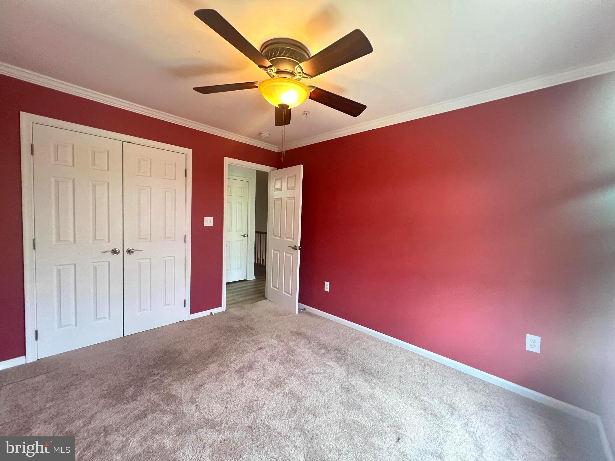 KINGSVIEW VILLAGE - Residential Lease