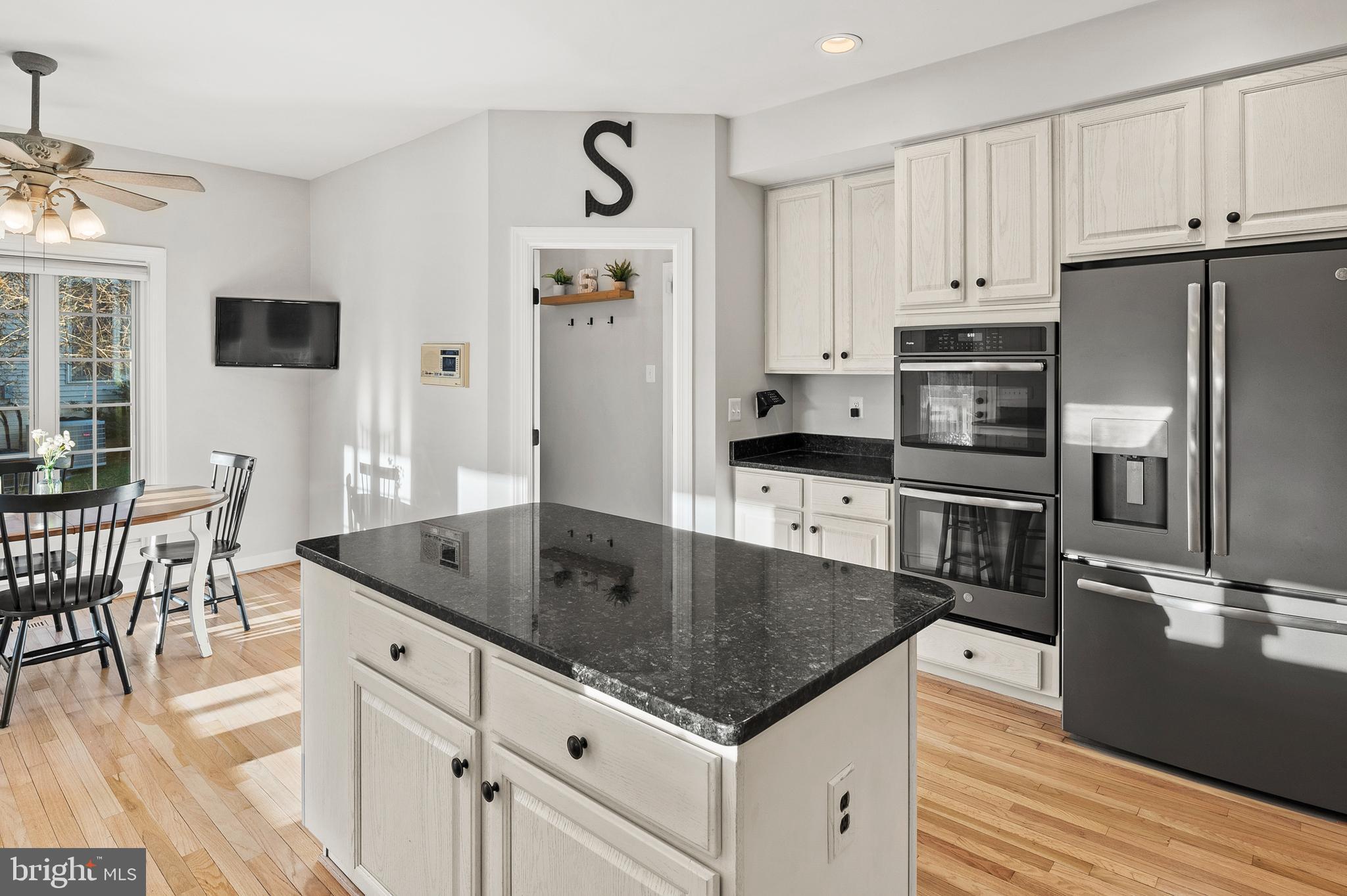 KINGS BRIDGE - Residential