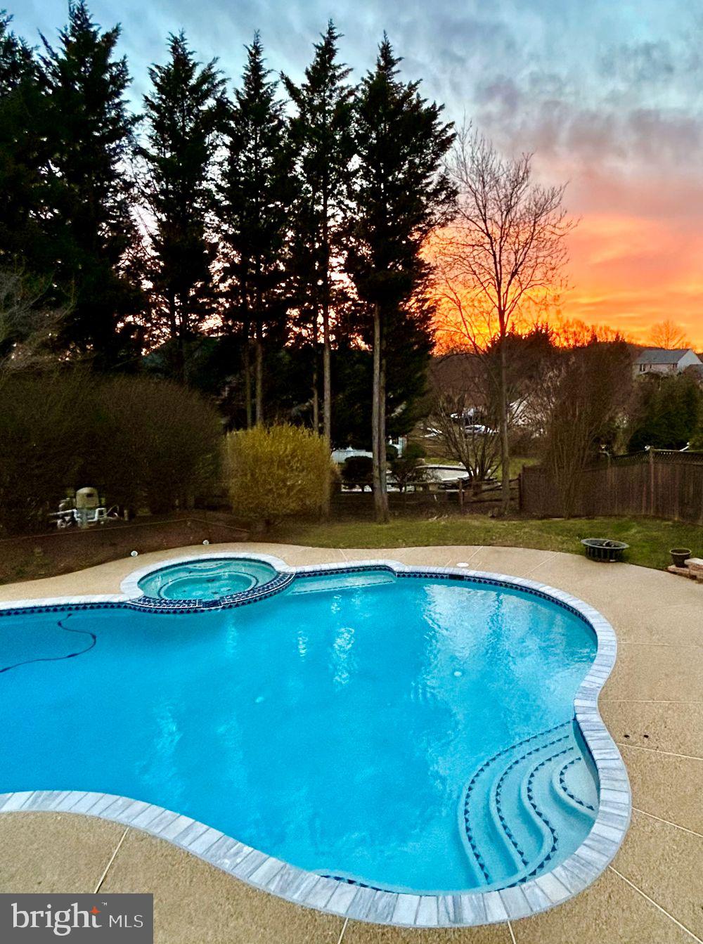 KINGS BRIDGE - Residential