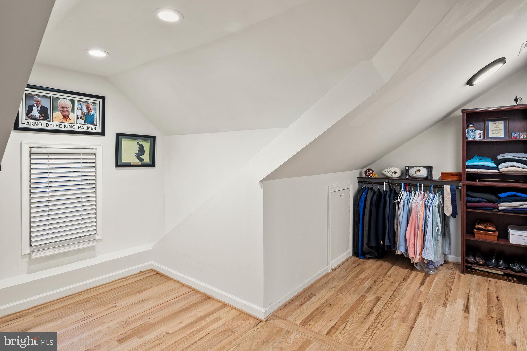 KINGS BRIDGE - Residential