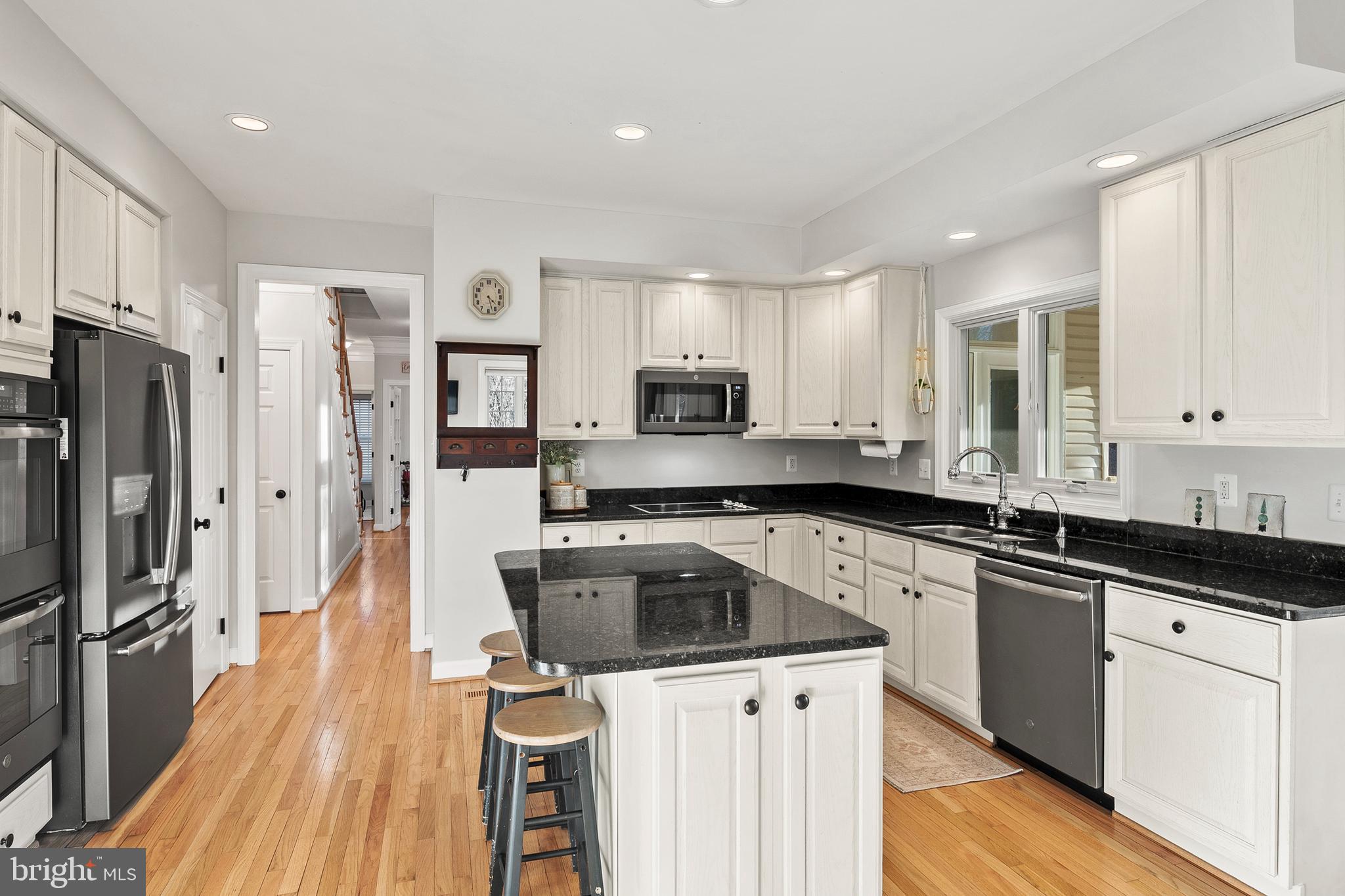 KINGS BRIDGE - Residential