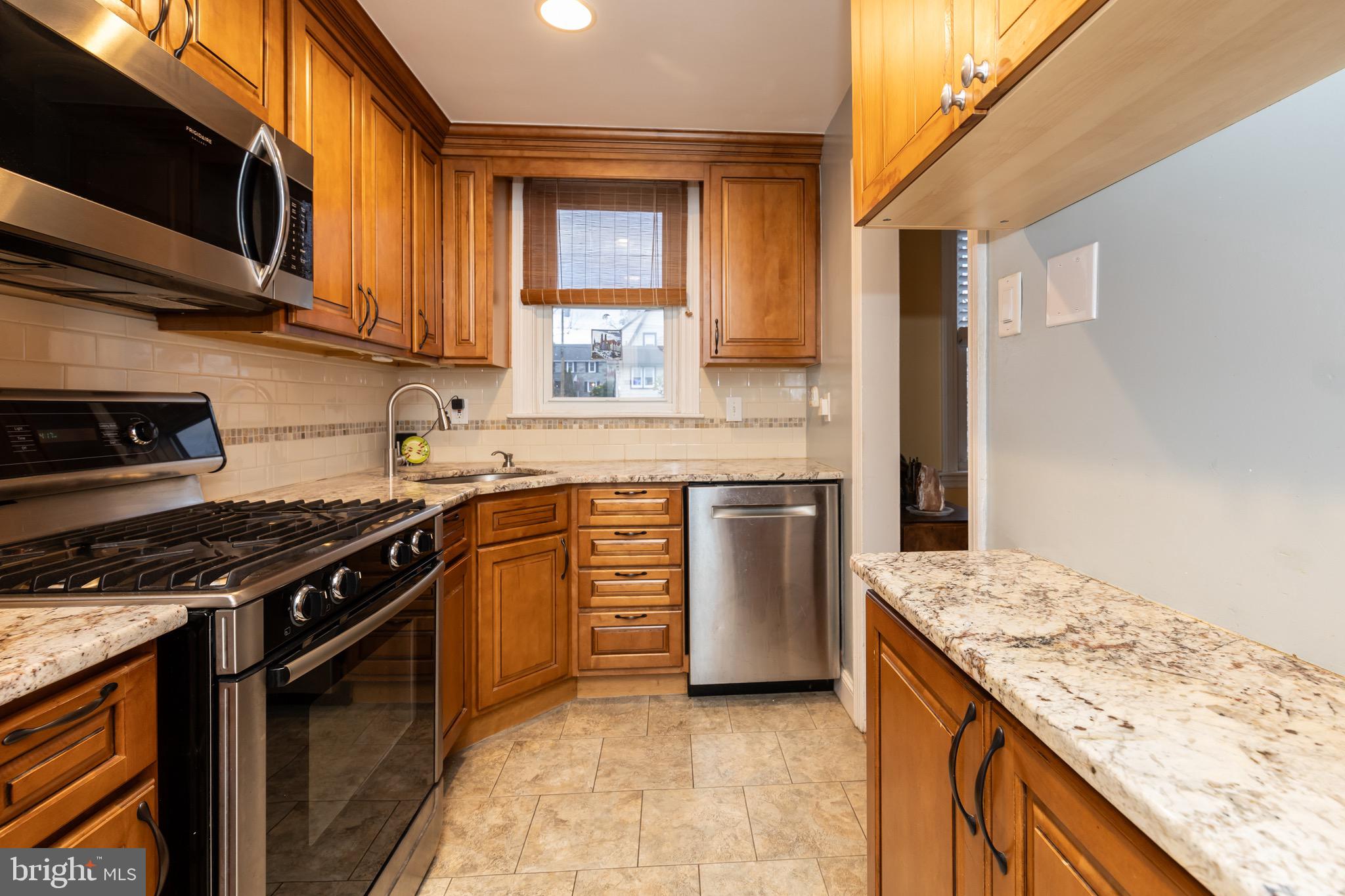 MANOA - Residential Lease