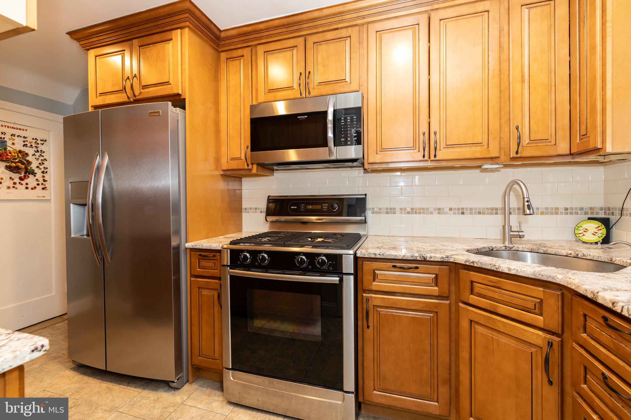 MANOA - Residential Lease