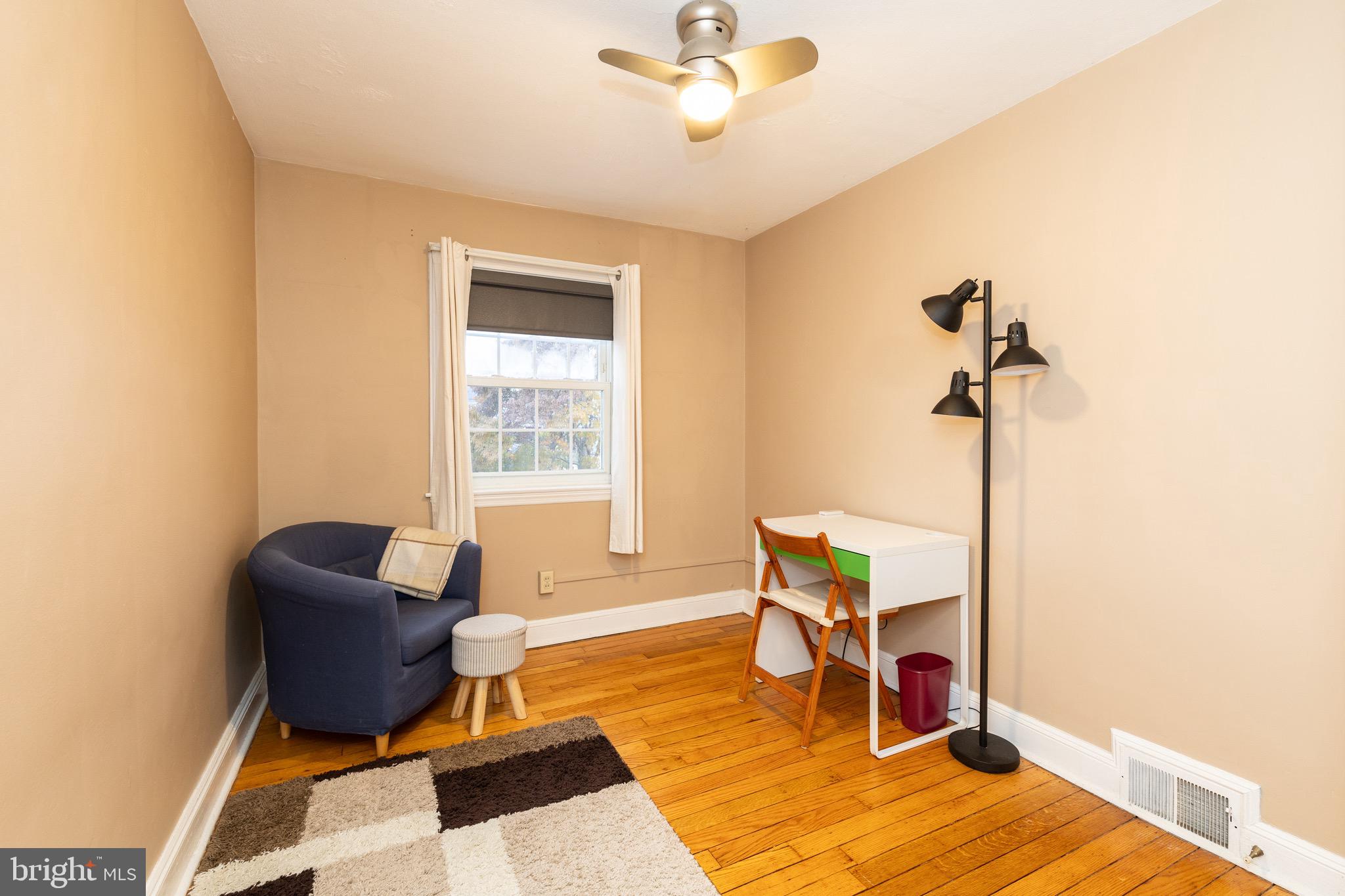 MANOA - Residential Lease