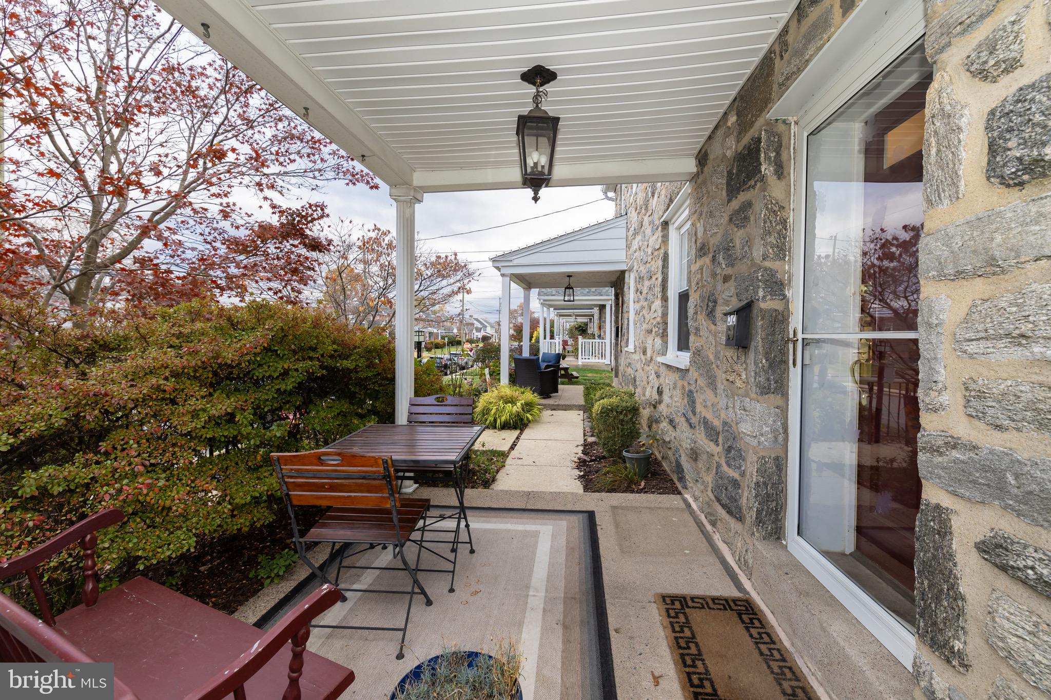 MANOA - Residential Lease