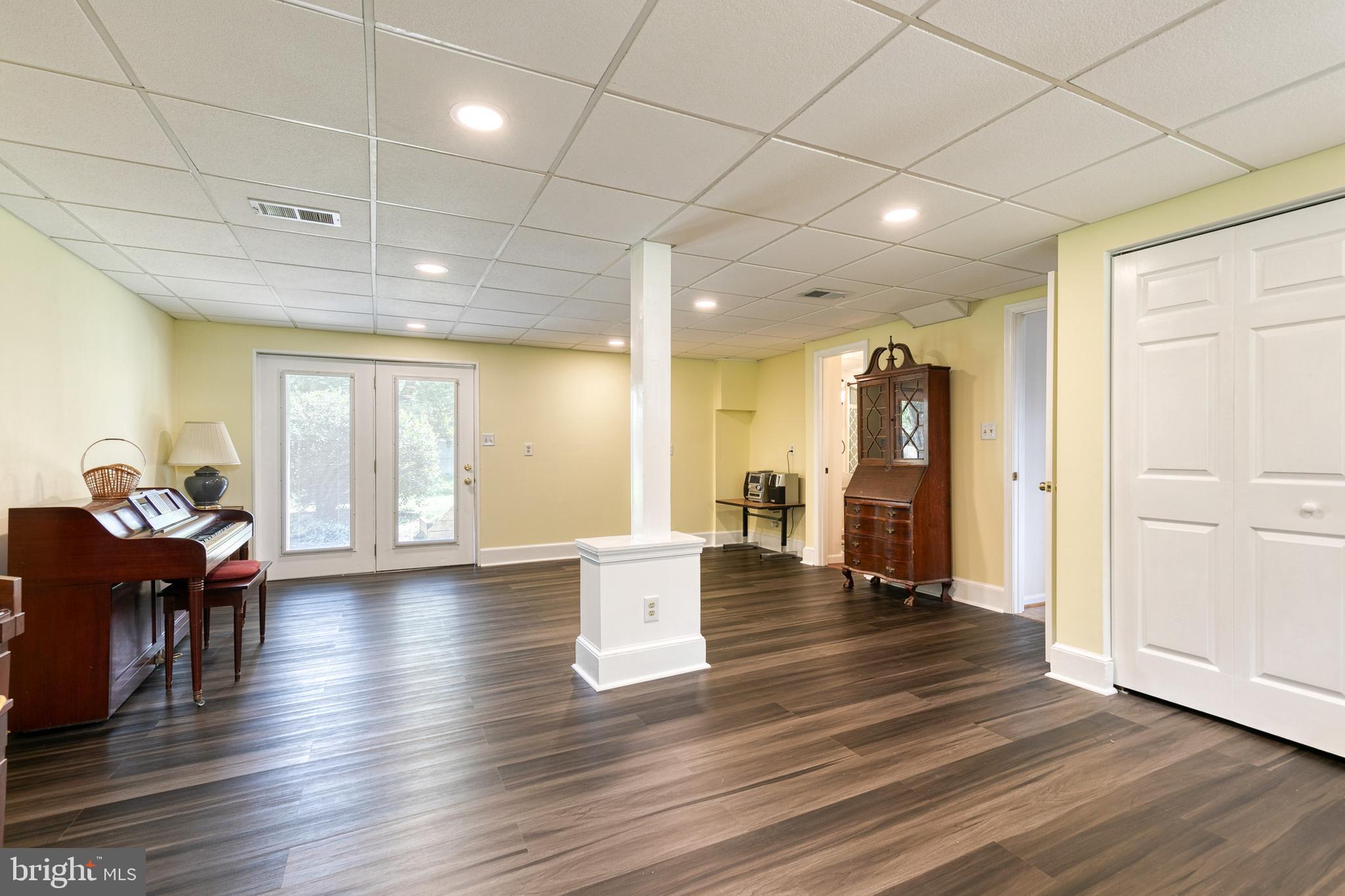 CATONSVILLE HEIGHTS - Residential