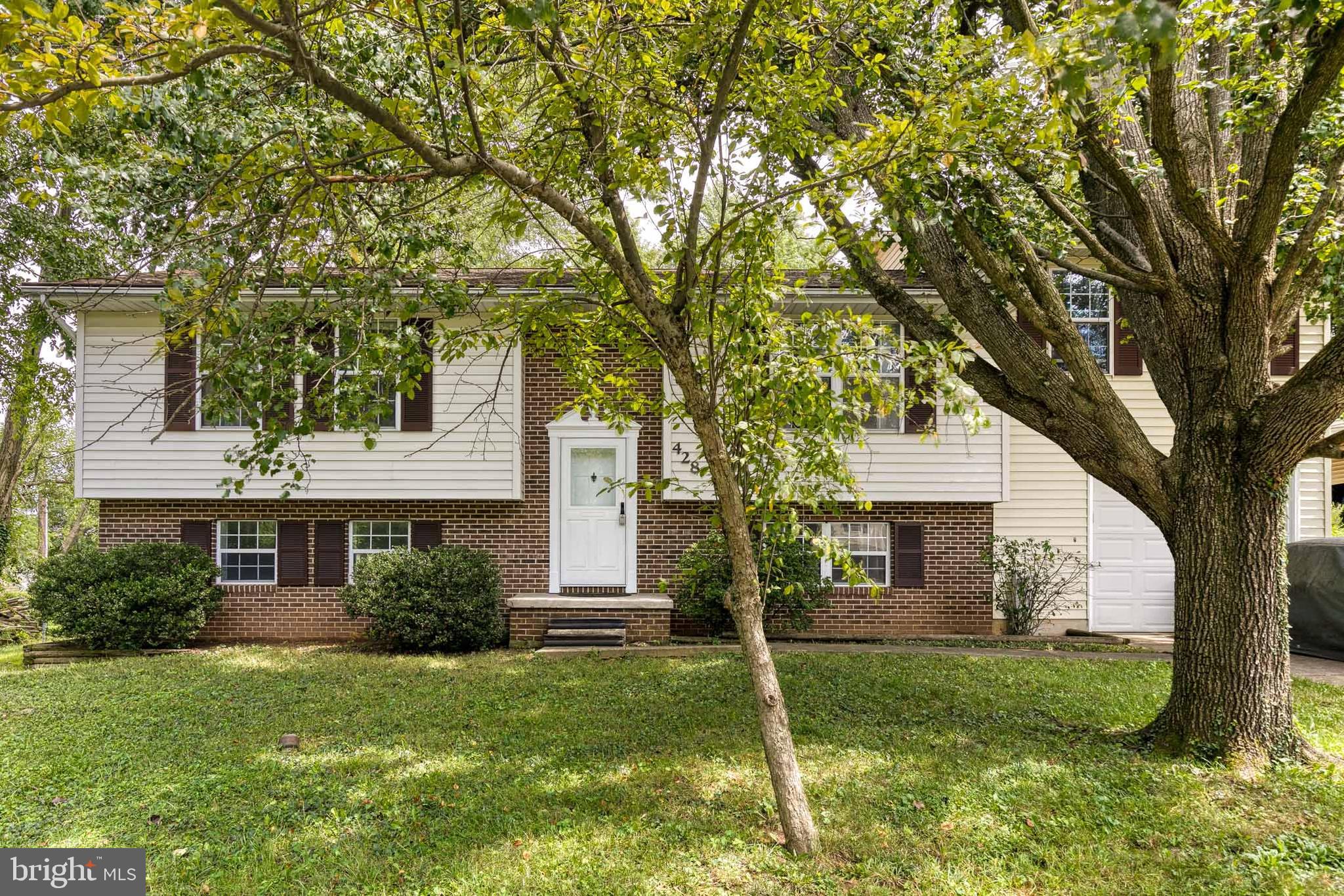 CATONSVILLE HEIGHTS - Residential