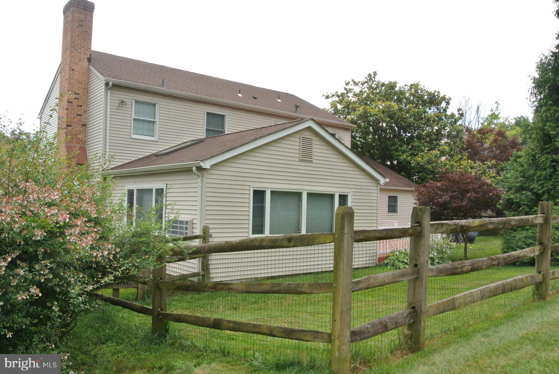 4 TEANECK COURT